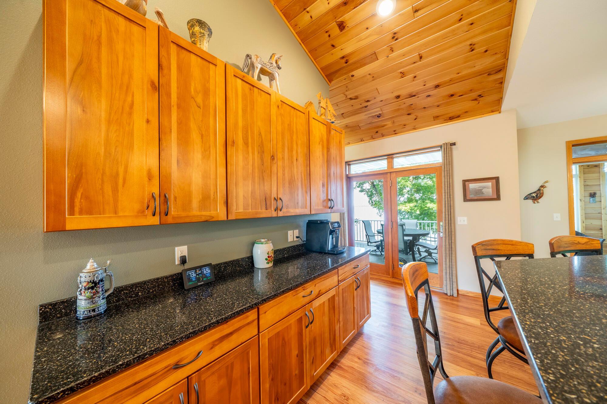 2014 single family home for sale at 50201 Fish Lake Way in Detroit Lakes, MN — 3 bed, 3 bath (photo 18 of 43)