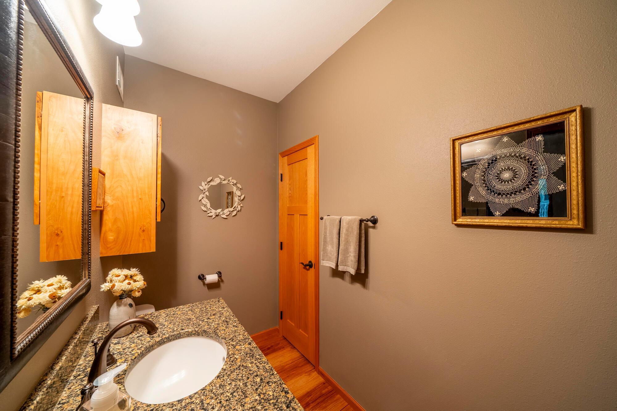 2014 single family home for sale at 50201 Fish Lake Way in Detroit Lakes, MN — 3 bed, 3 bath (photo 21 of 43)
