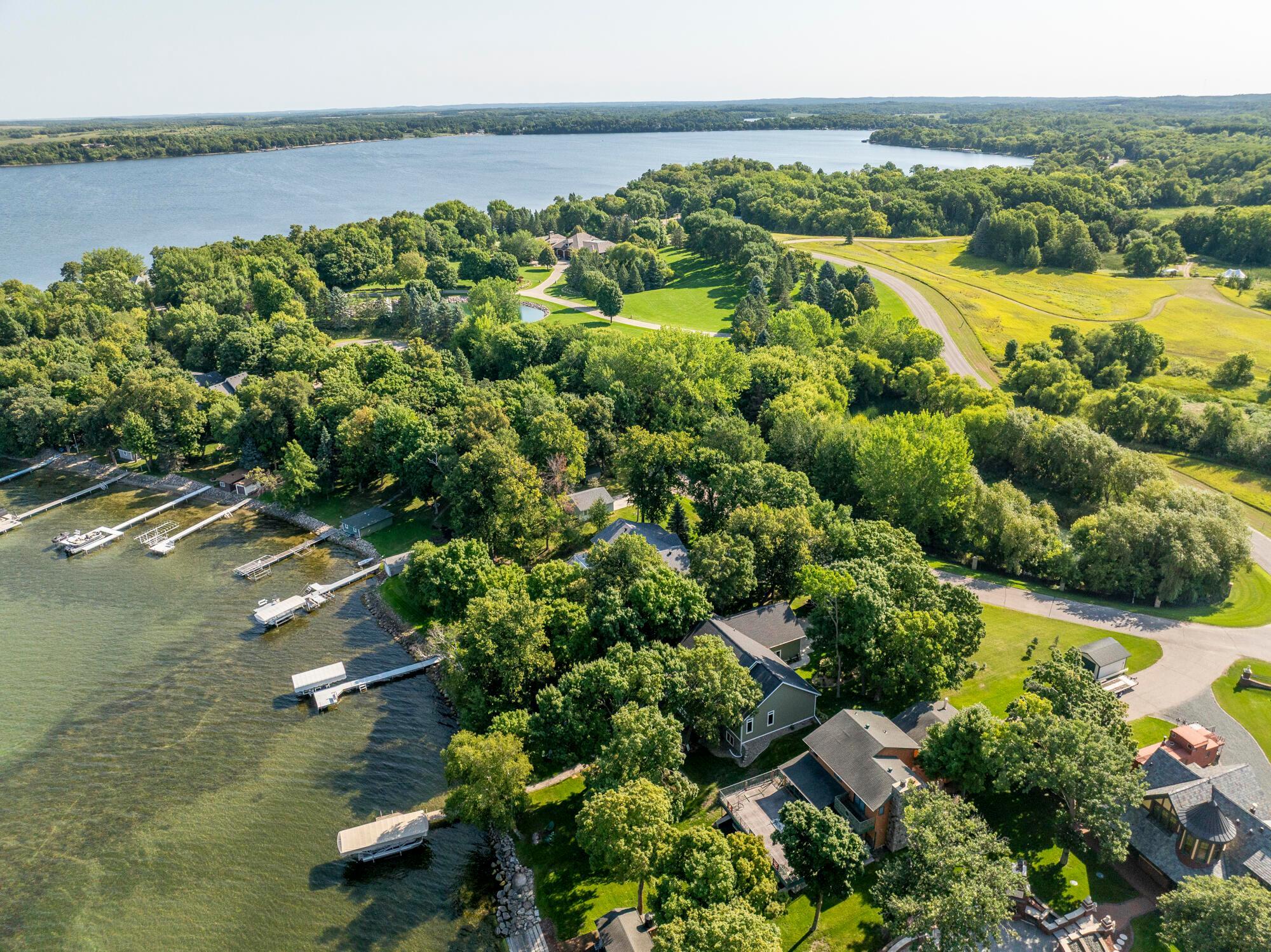 2014 single family home for sale at 50201 Fish Lake Way in Detroit Lakes, MN — 3 bed, 3 bath (photo 34 of 43)