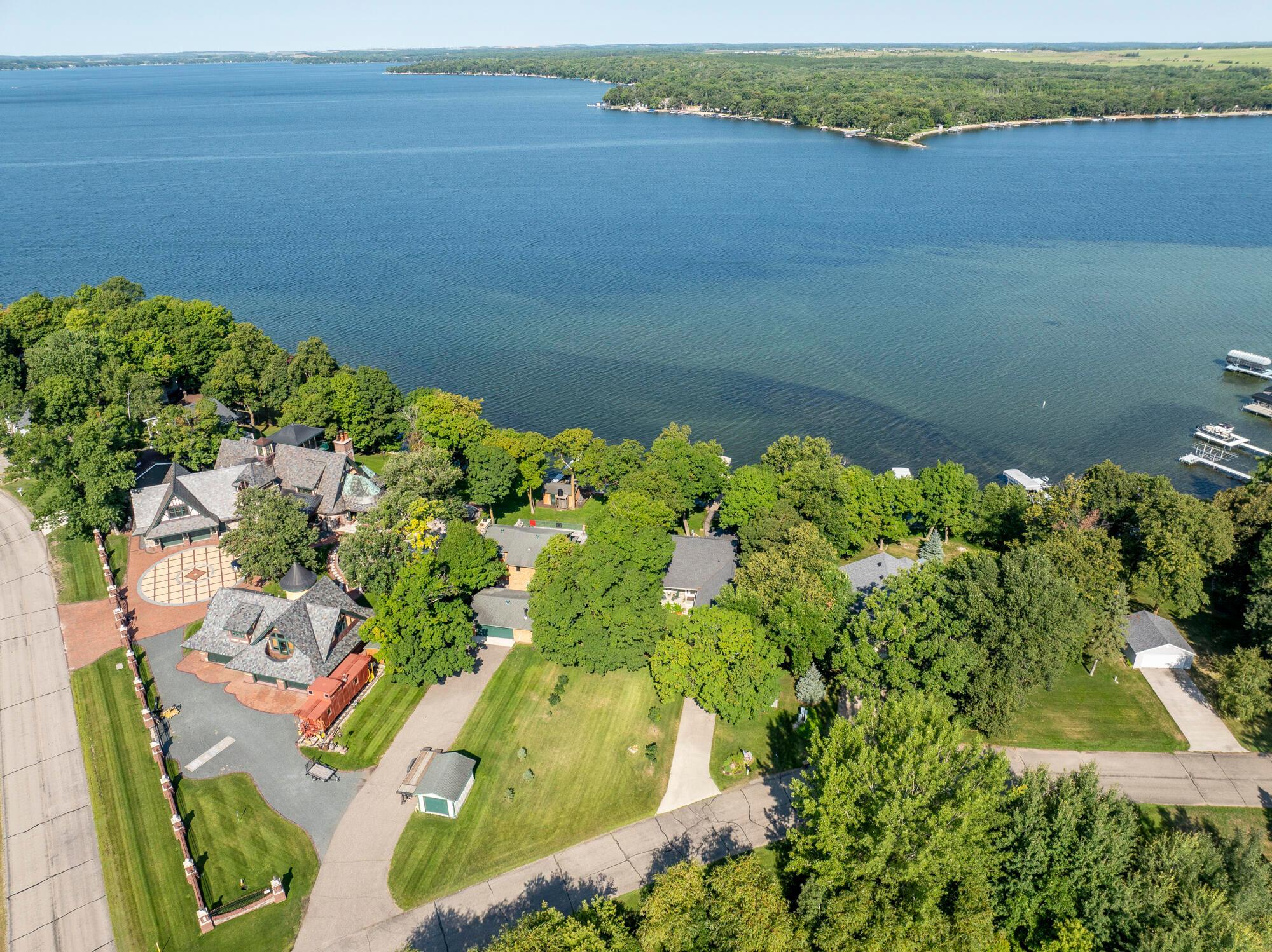 2014 single family home for sale at 50201 Fish Lake Way in Detroit Lakes, MN — 3 bed, 3 bath (photo 36 of 43)