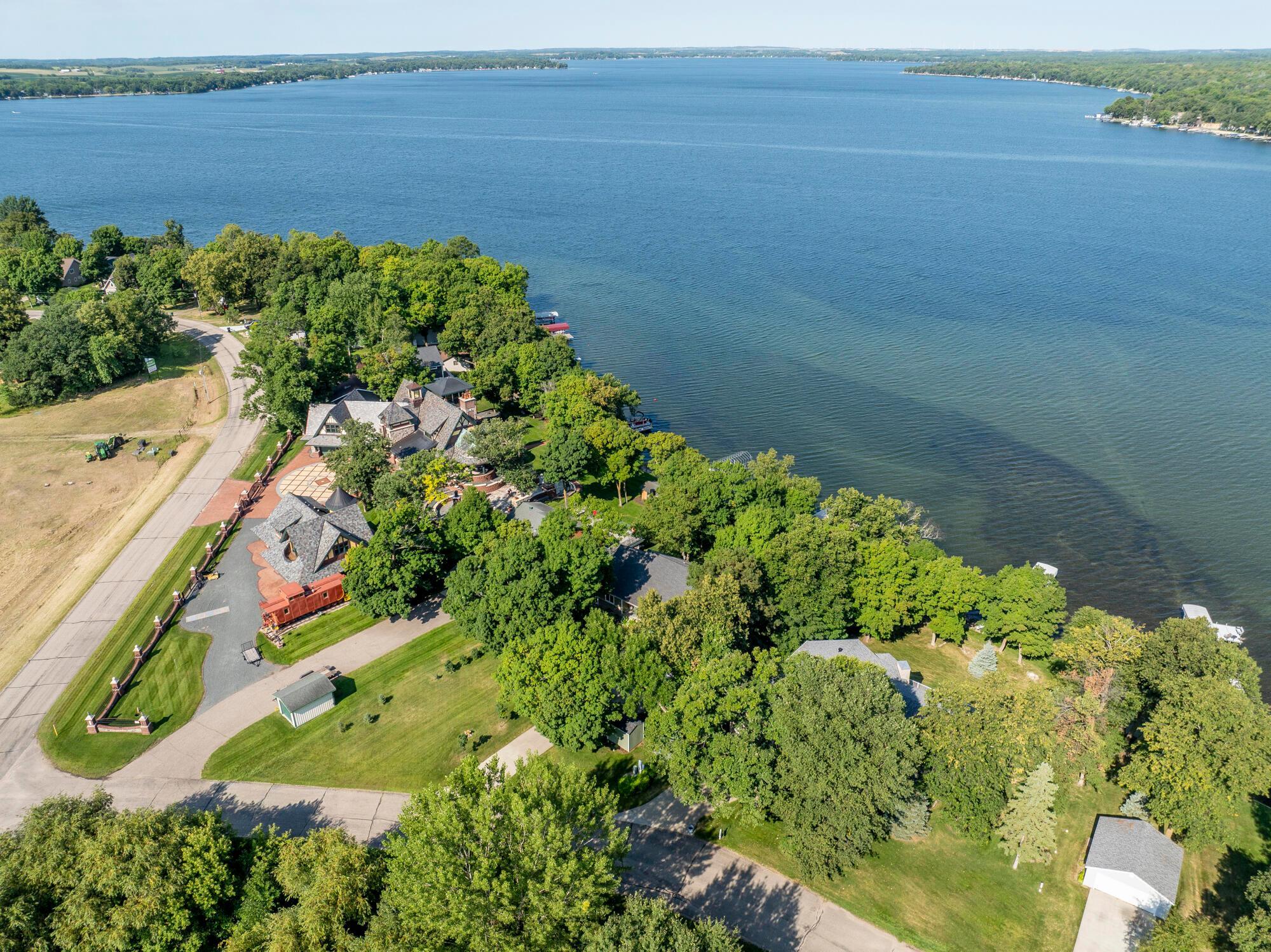 2014 single family home for sale at 50201 Fish Lake Way in Detroit Lakes, MN — 3 bed, 3 bath (photo 37 of 43)