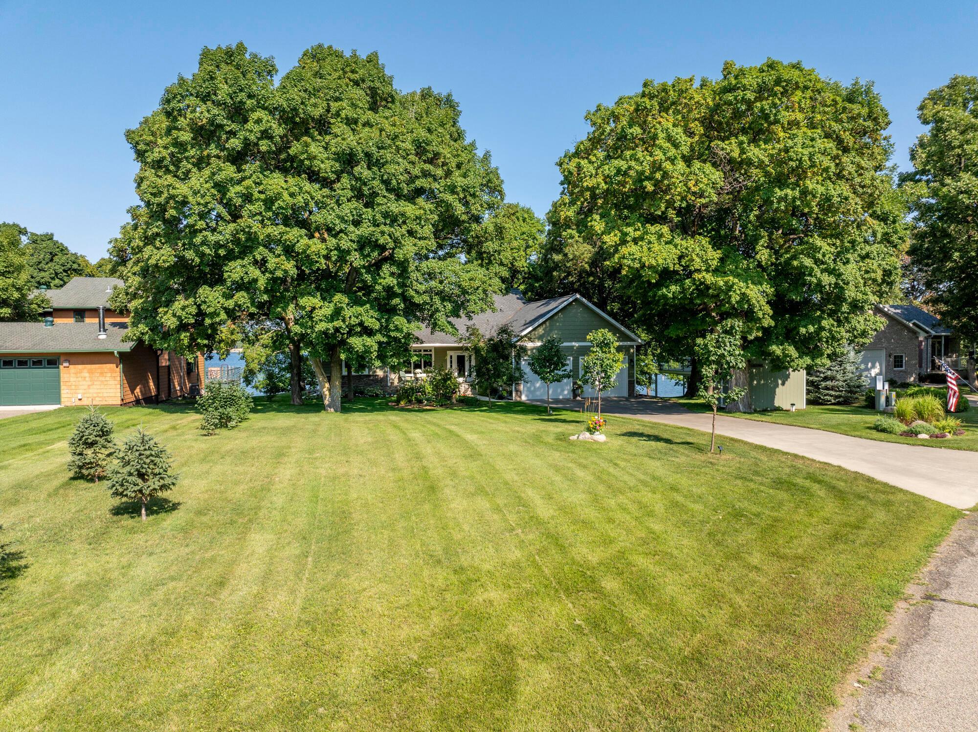 2014 single family home for sale at 50201 Fish Lake Way in Detroit Lakes, MN — 3 bed, 3 bath (photo 40 of 43)