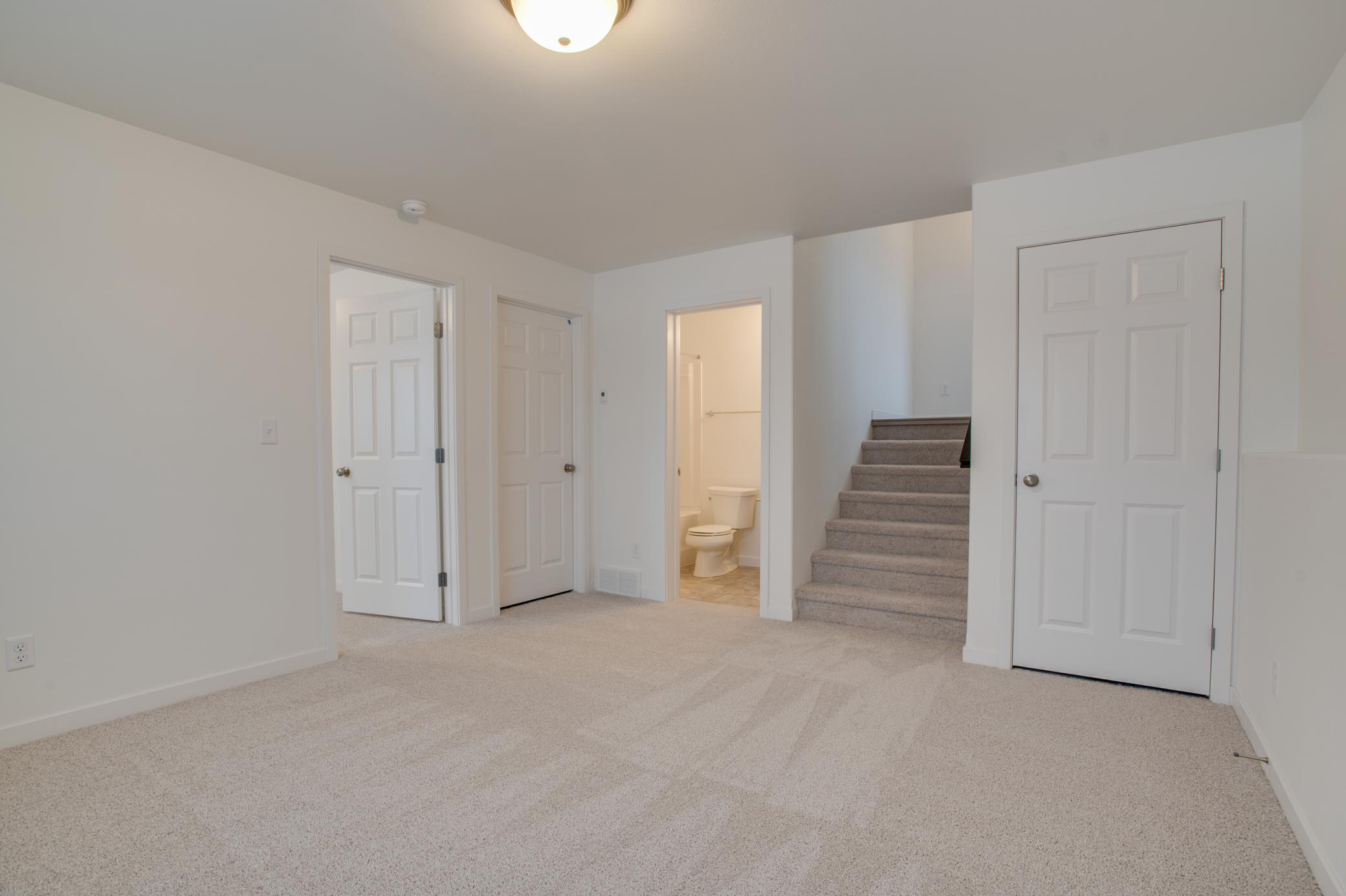 2025 single family home for sale at 2516 38th Avenue S in Moorhead, MN — 3 bed, 2 bath (photo 26 of 32)
