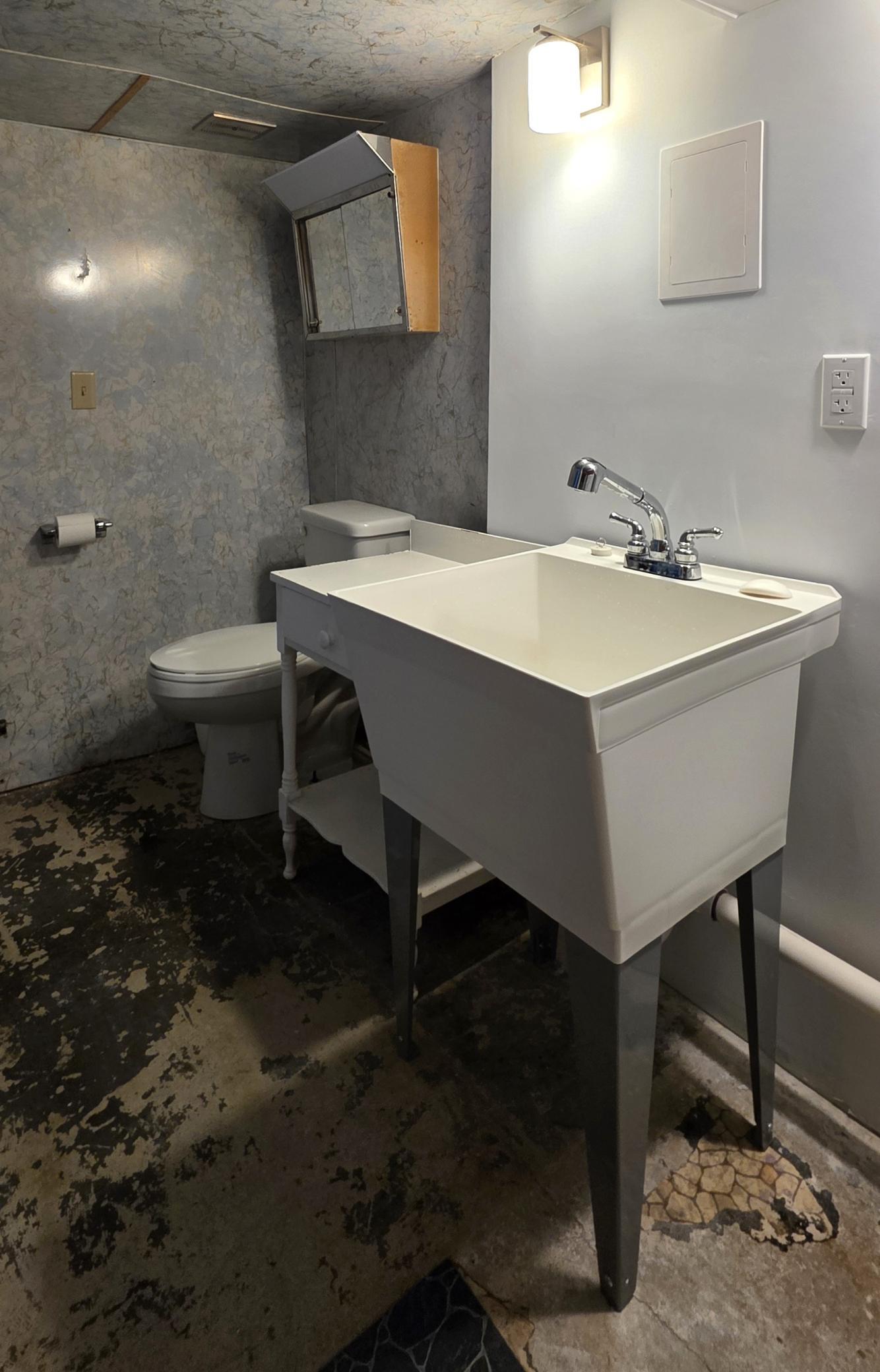 1903 single family home for sale at 109 5th Street in Kathryn, ND — 3 bed, 2 bath (photo 34 of 44)