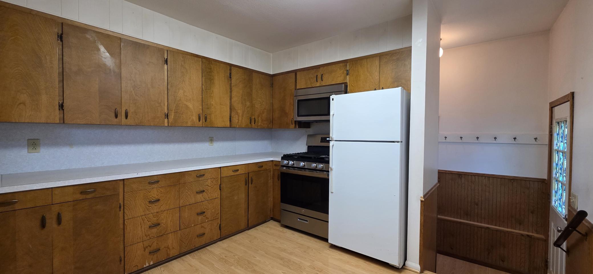 1903 single family home for sale at 109 5th Street in Kathryn, ND — 3 bed, 2 bath (photo 6 of 44)