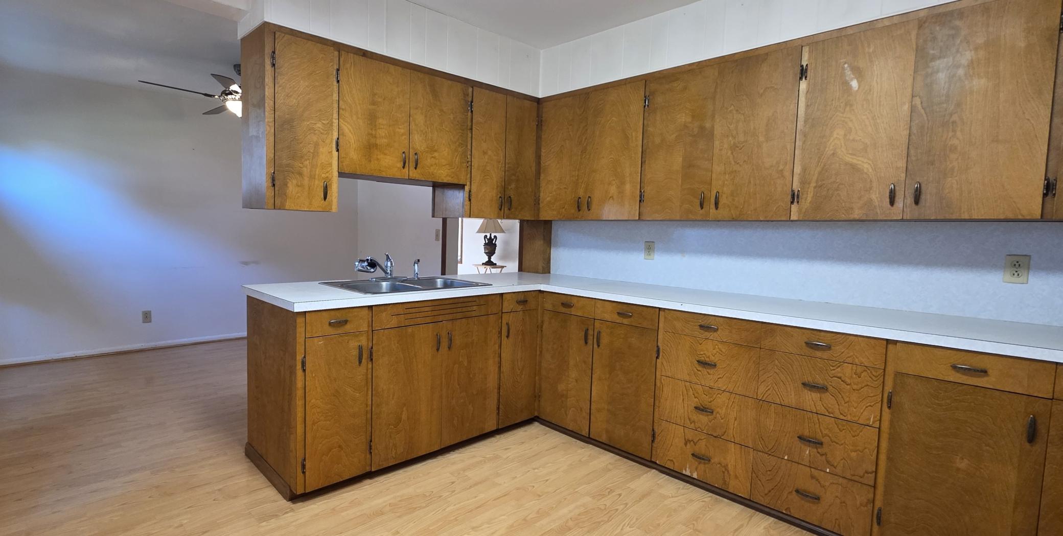 1903 single family home for sale at 109 5th Street in Kathryn, ND — 3 bed, 2 bath (photo 7 of 44)