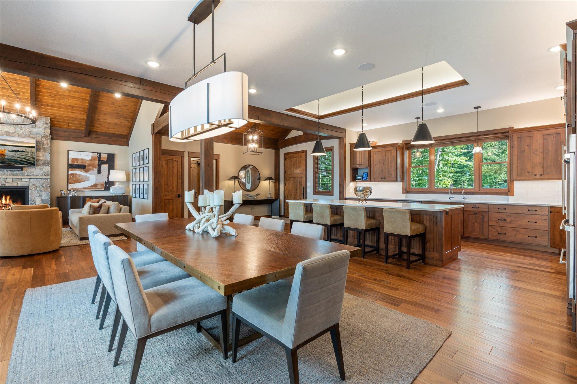 2019 single family home for sale at 37353 & 37344 Silver Peak Road in Crosslake, MN — 6 bed, 5 bath (photo 17 of 69)