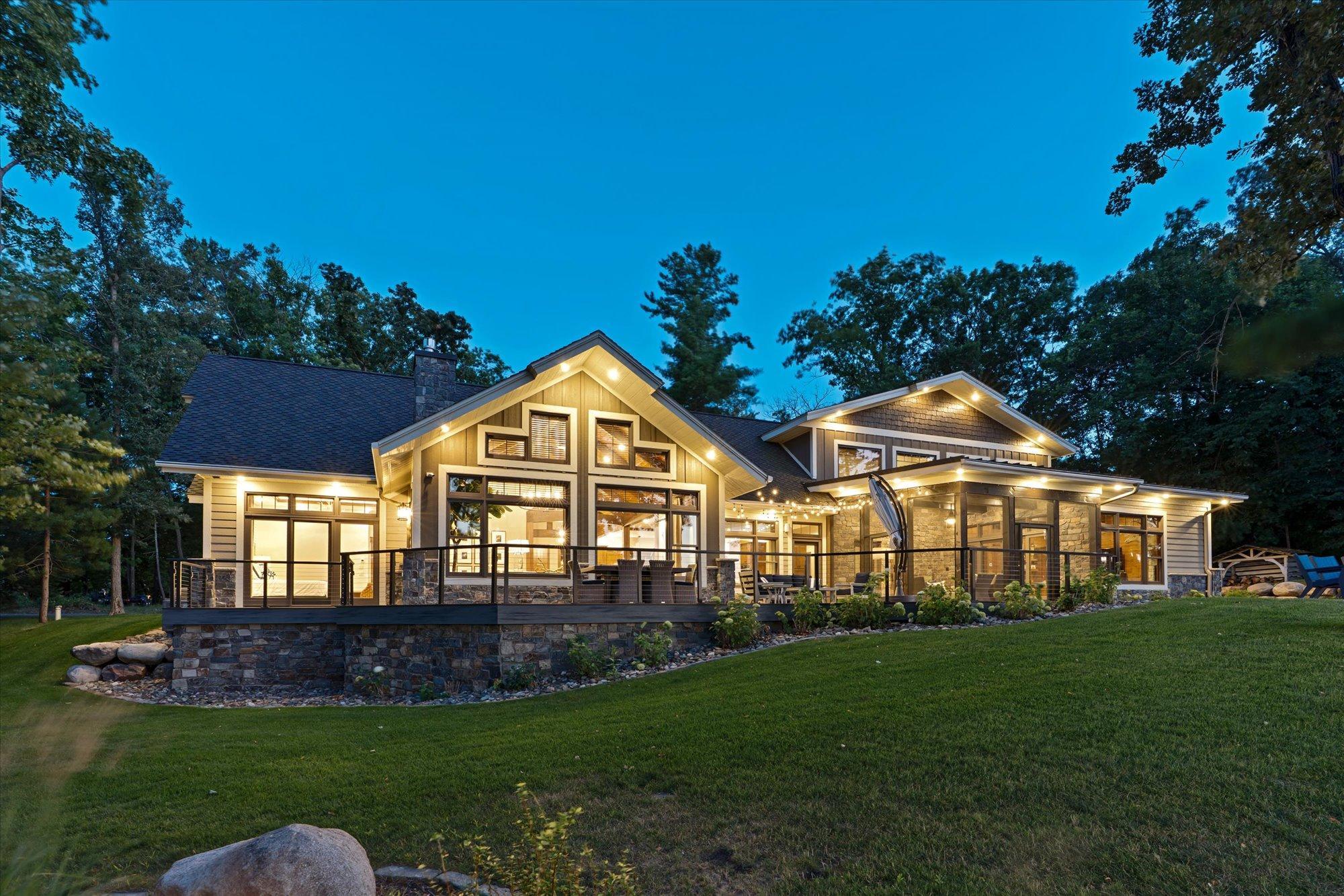 2019 single family home for sale at 37353 & 37344 Silver Peak Road in Crosslake, MN — 6 bed, 5 bath (photo 3 of 69)
