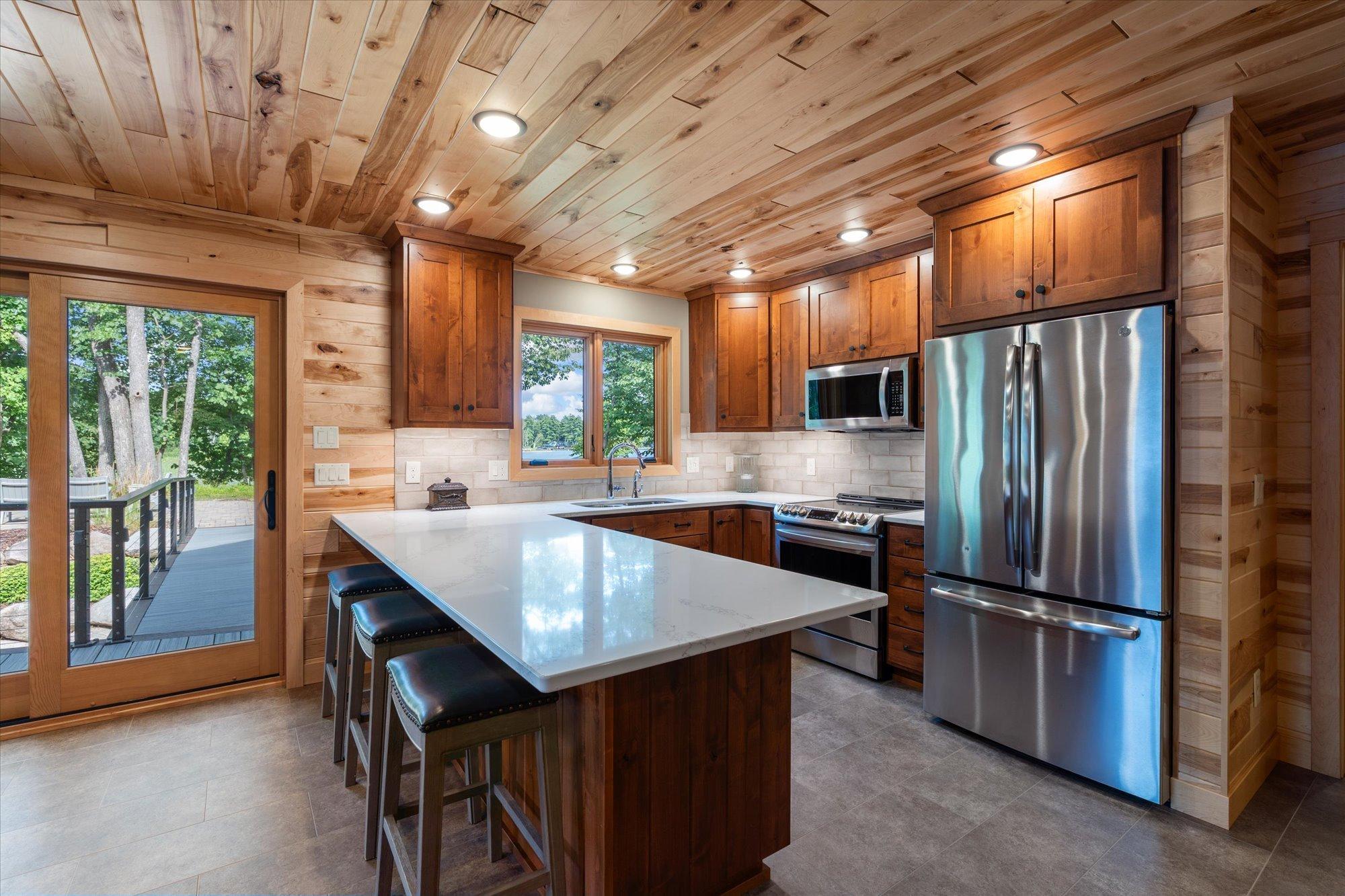 2019 single family home for sale at 37353 & 37344 Silver Peak Road in Crosslake, MN — 6 bed, 5 bath (photo 49 of 69)