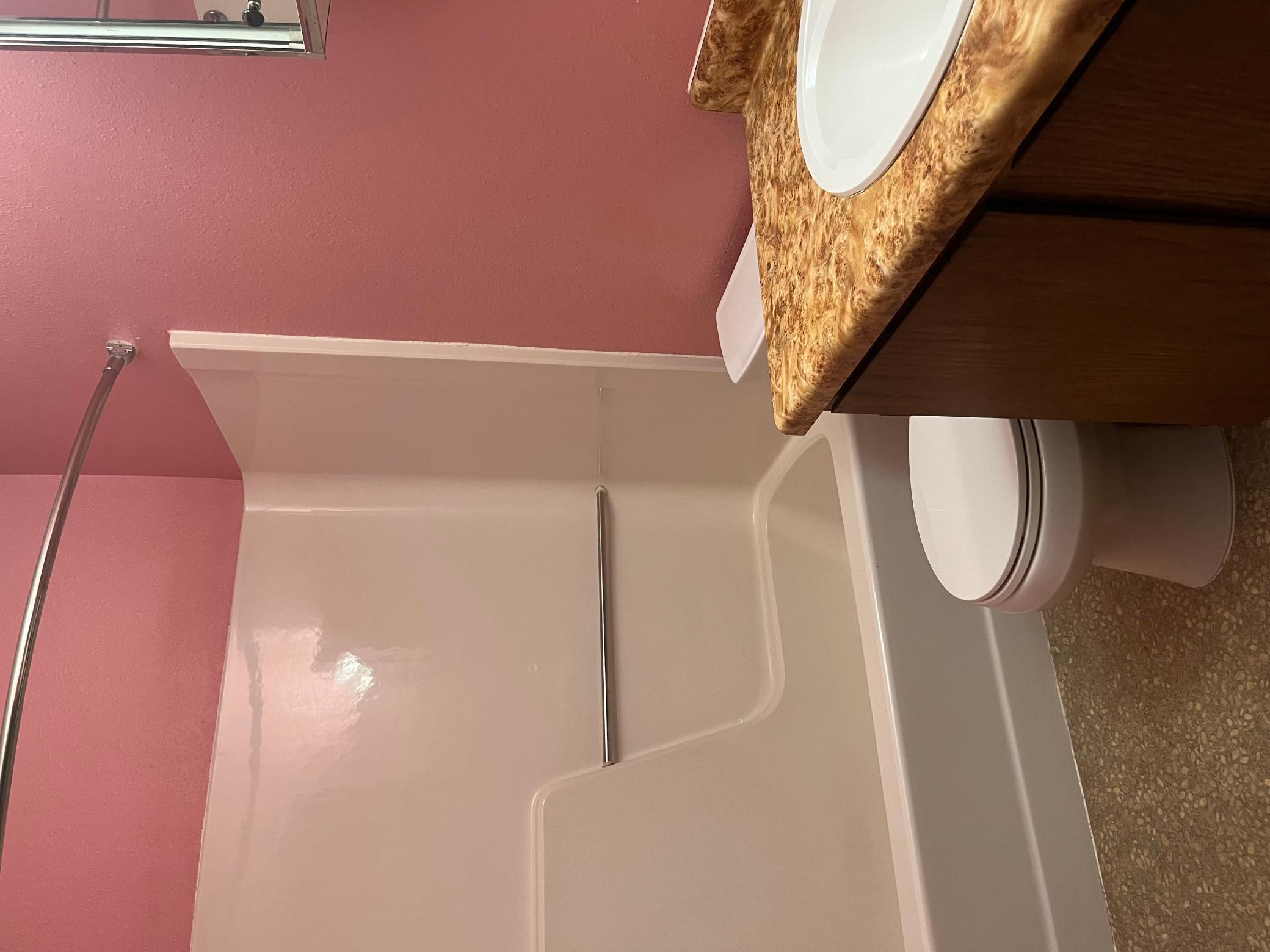 1981 single family home for sale at 1919 23rd Street S in Fargo, ND — 3 bed, 1 bath (photo 9 of 18)