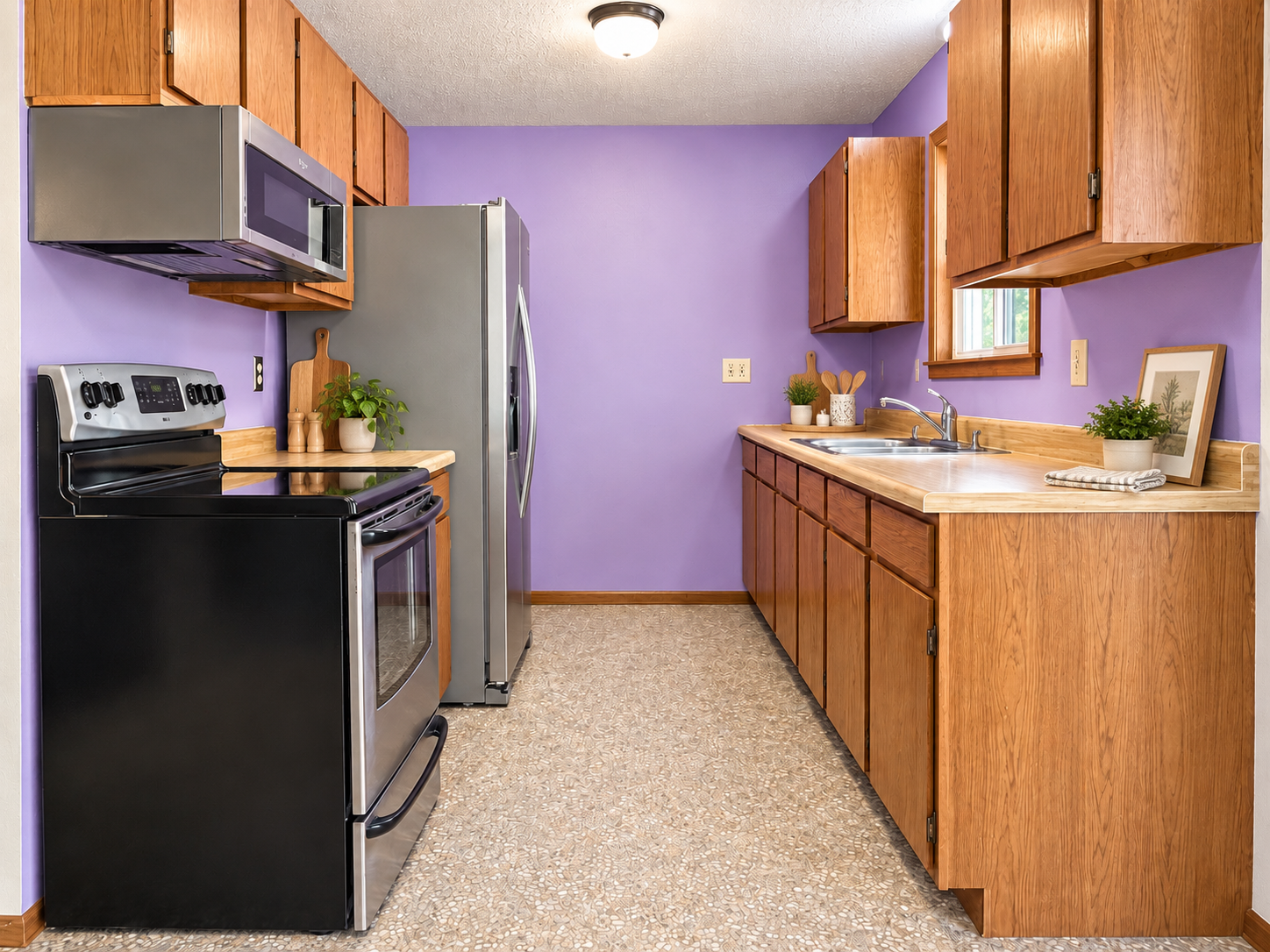 1981 single family home for sale at 1919 23rd Street S in Fargo, ND — 3 bed, 1 bath (photo 9 of 27)