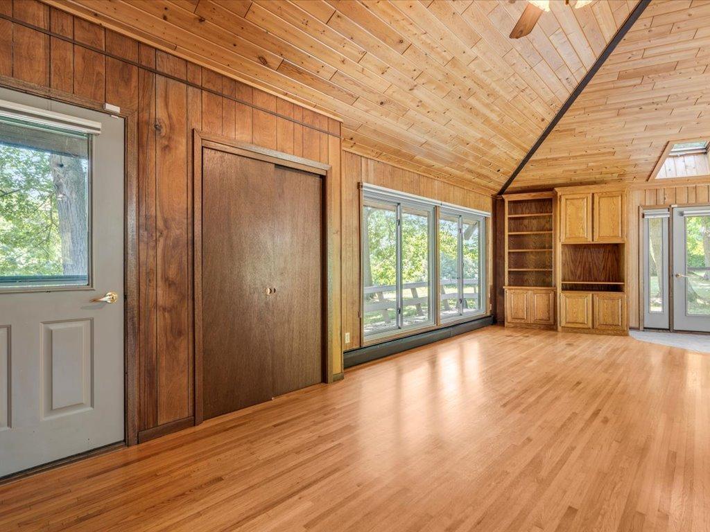 1966 single family home for sale at 22129 437th Avenue in Aitkin, MN — 5 bed, 2 bath (photo 2 of 37)