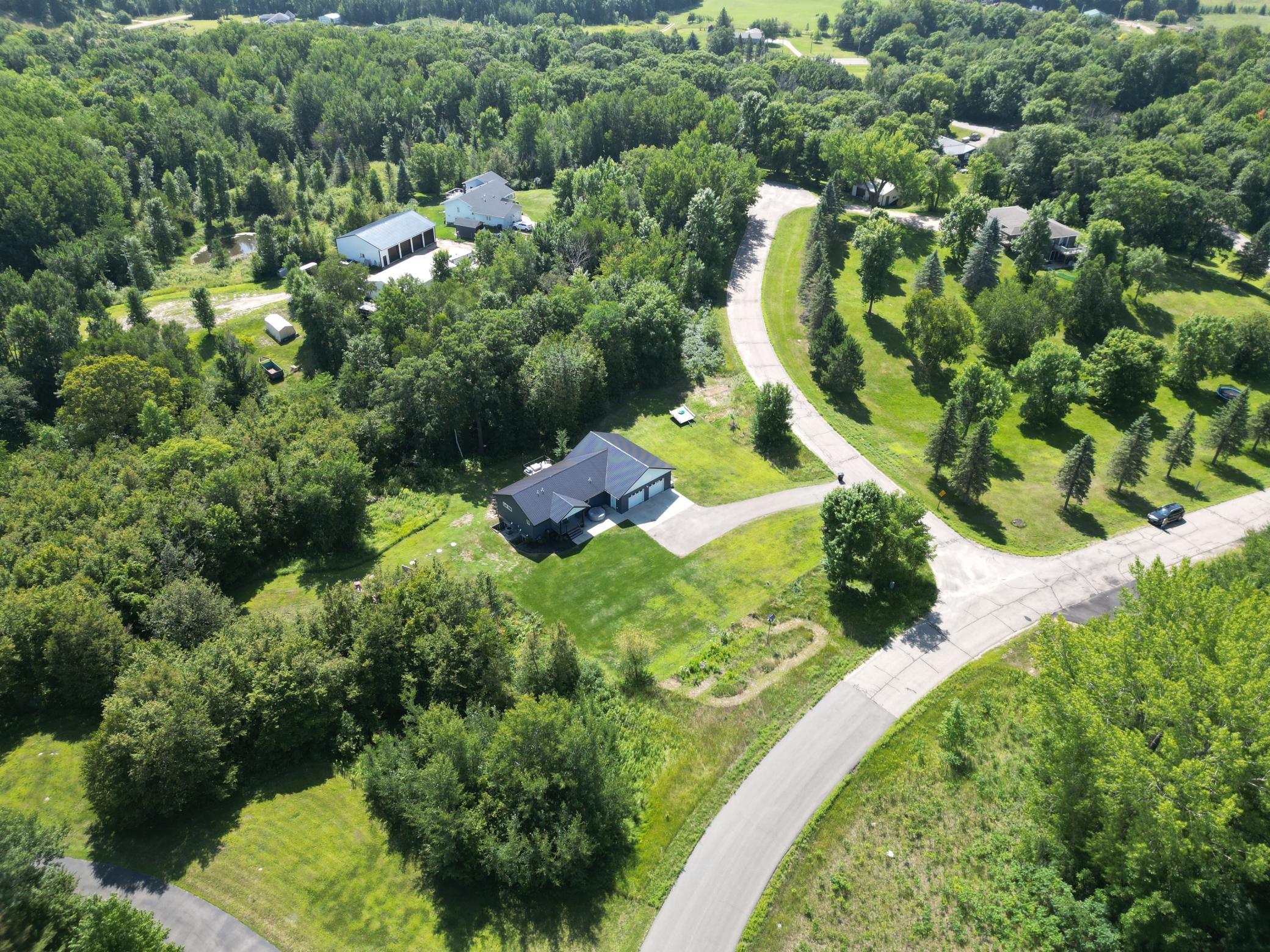 2016 single family home for sale at 14811 Ridge Drive in Detroit Lakes, MN — 4 bed, 3 bath (photo 2 of 79)