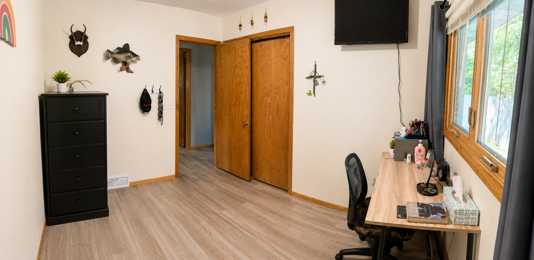 1970 single family home for sale at 90 Forest Avenue N in Fargo, ND — 3 bed, 2 bath (photo 16 of 35)