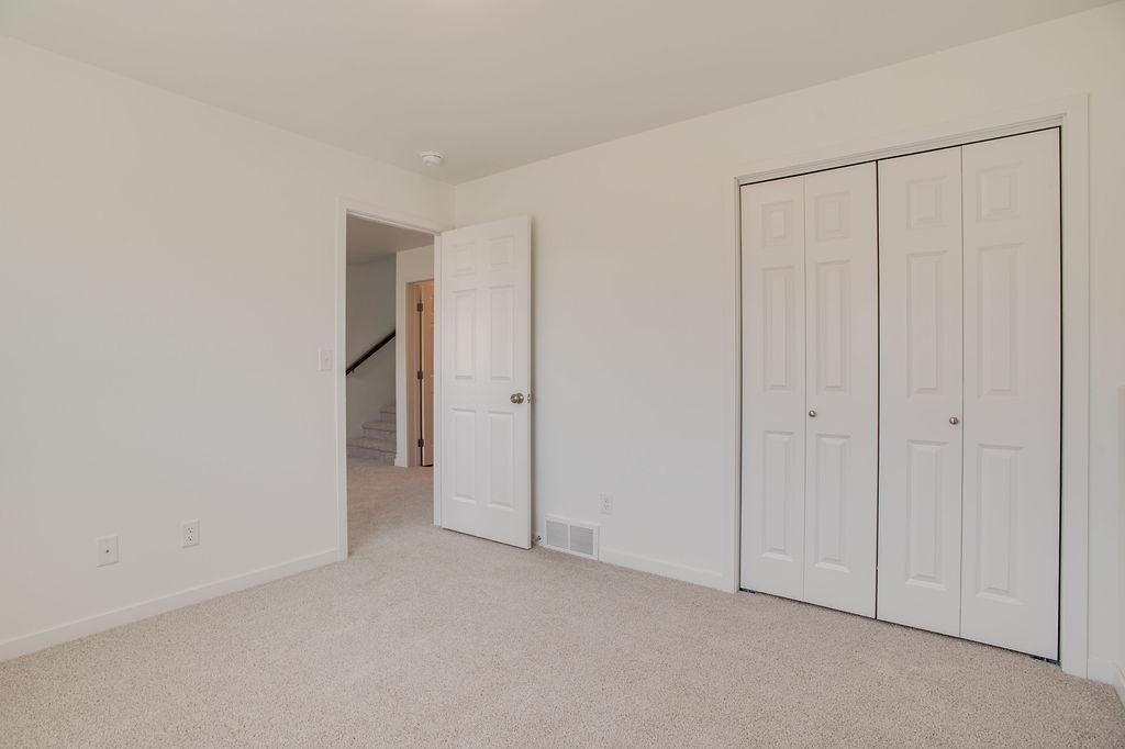 2026 single family home for sale at 2517 36th Avenue S in Moorhead, MN — 3 bed, 3 bath (photo 32 of 37)
