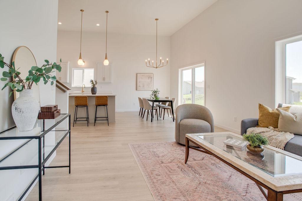 2026 single family home for sale at 2517 36th Avenue S in Moorhead, MN — 3 bed, 3 bath (photo 7 of 37)