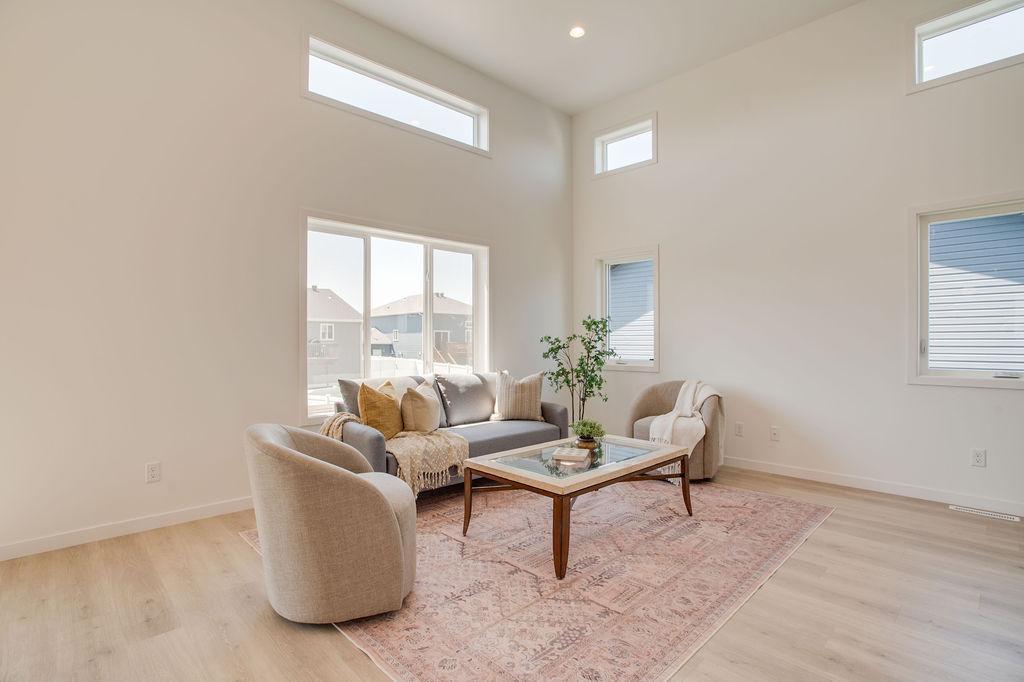 2026 single family home for sale at 2517 36th Avenue S in Moorhead, MN — 3 bed, 3 bath (photo 8 of 37)