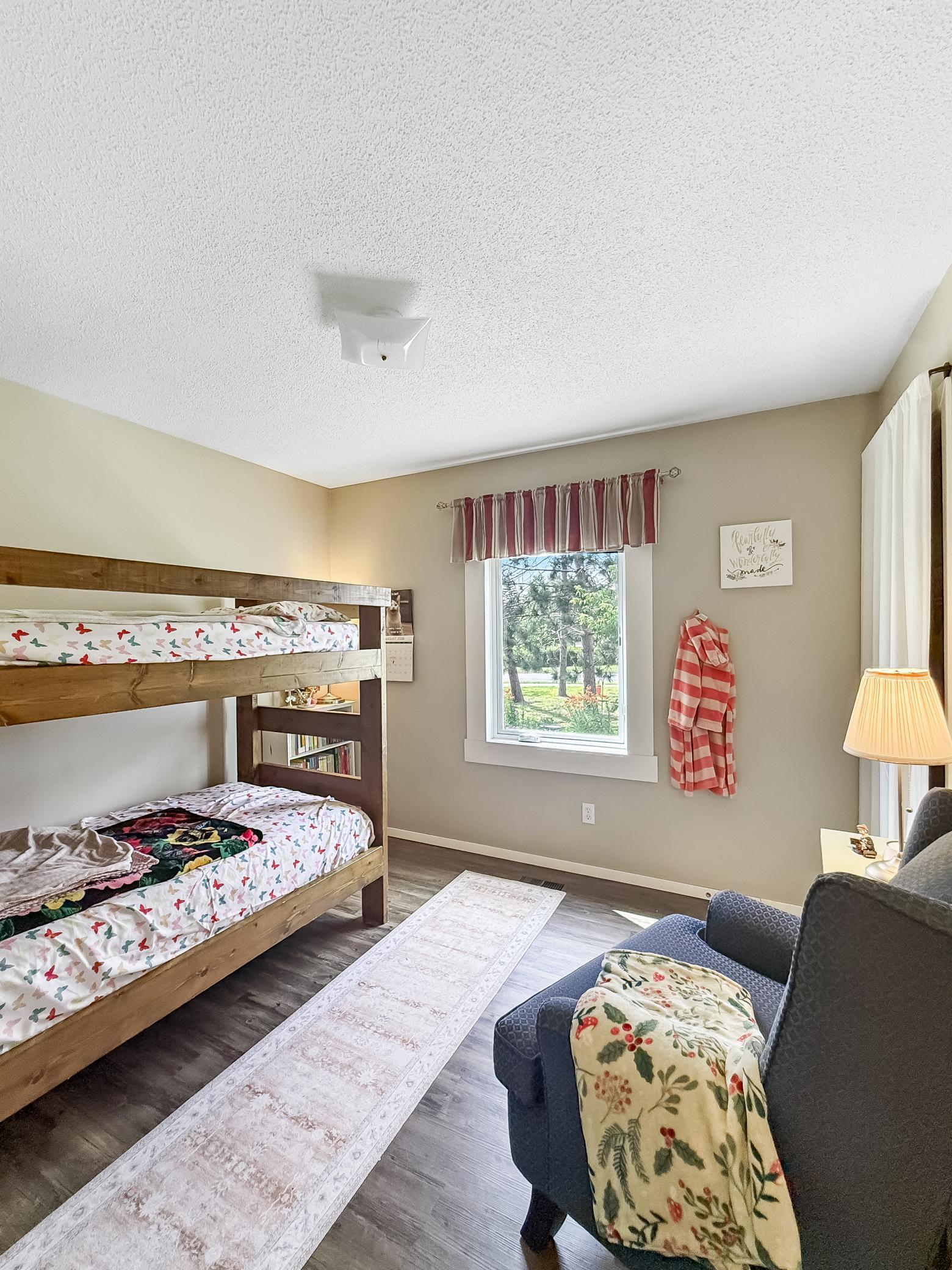 1982 single family home for sale at 1839 3rd Street SE in Bemidji, MN — 5 bed, 2 bath (photo 19 of 40)