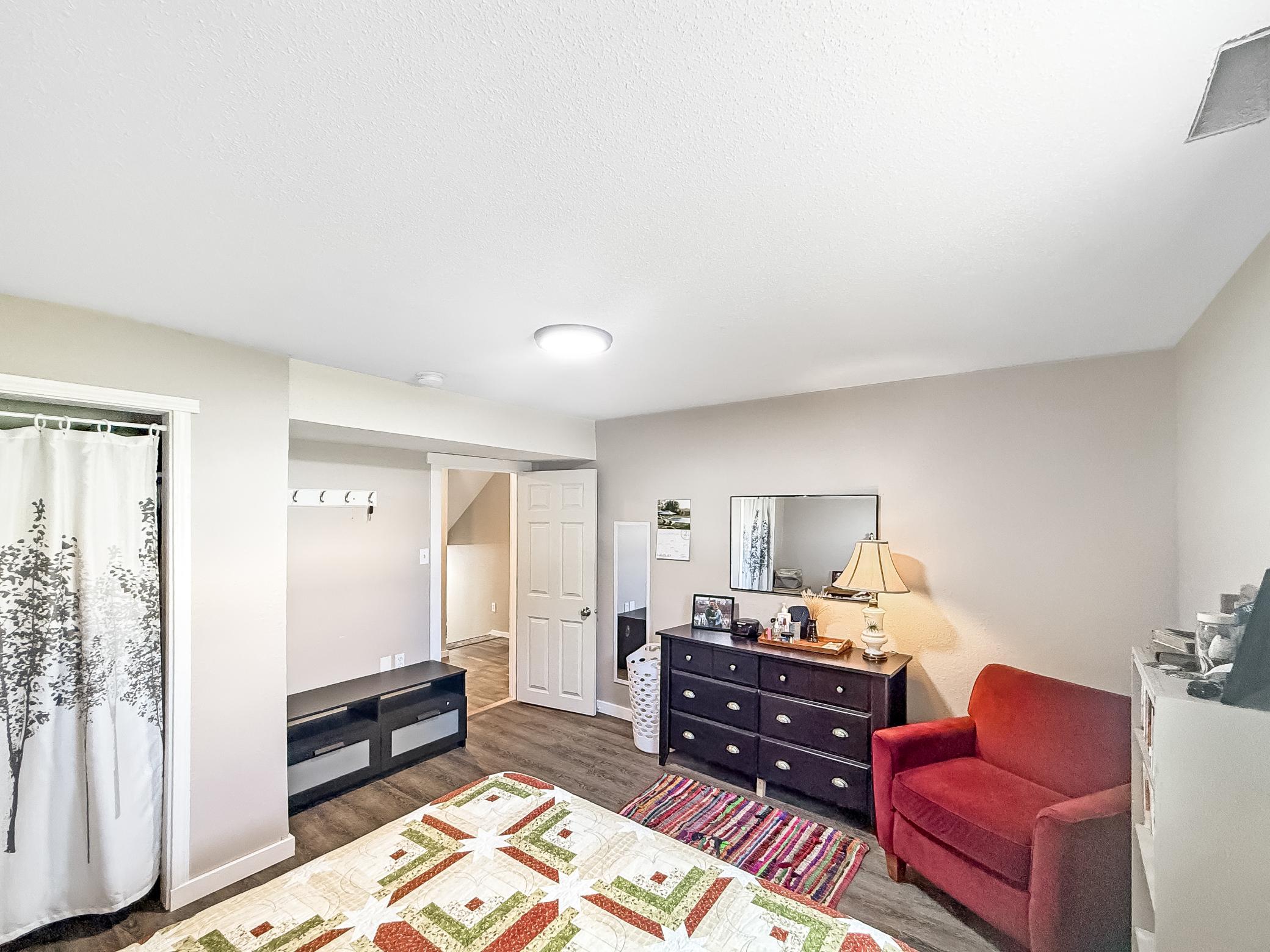 1982 single family home for sale at 1839 3rd Street SE in Bemidji, MN — 5 bed, 2 bath (photo 23 of 40)
