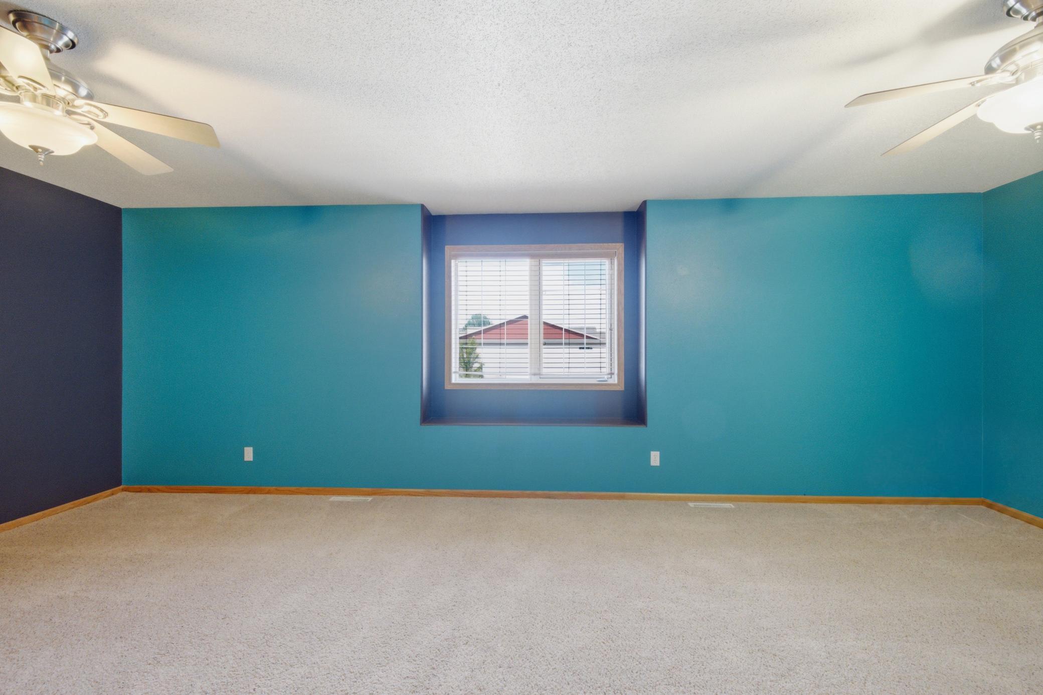 2003 single family home for sale at 507 19th Avenue W in West Fargo, ND — 3 bed, 3 bath (photo 22 of 68)