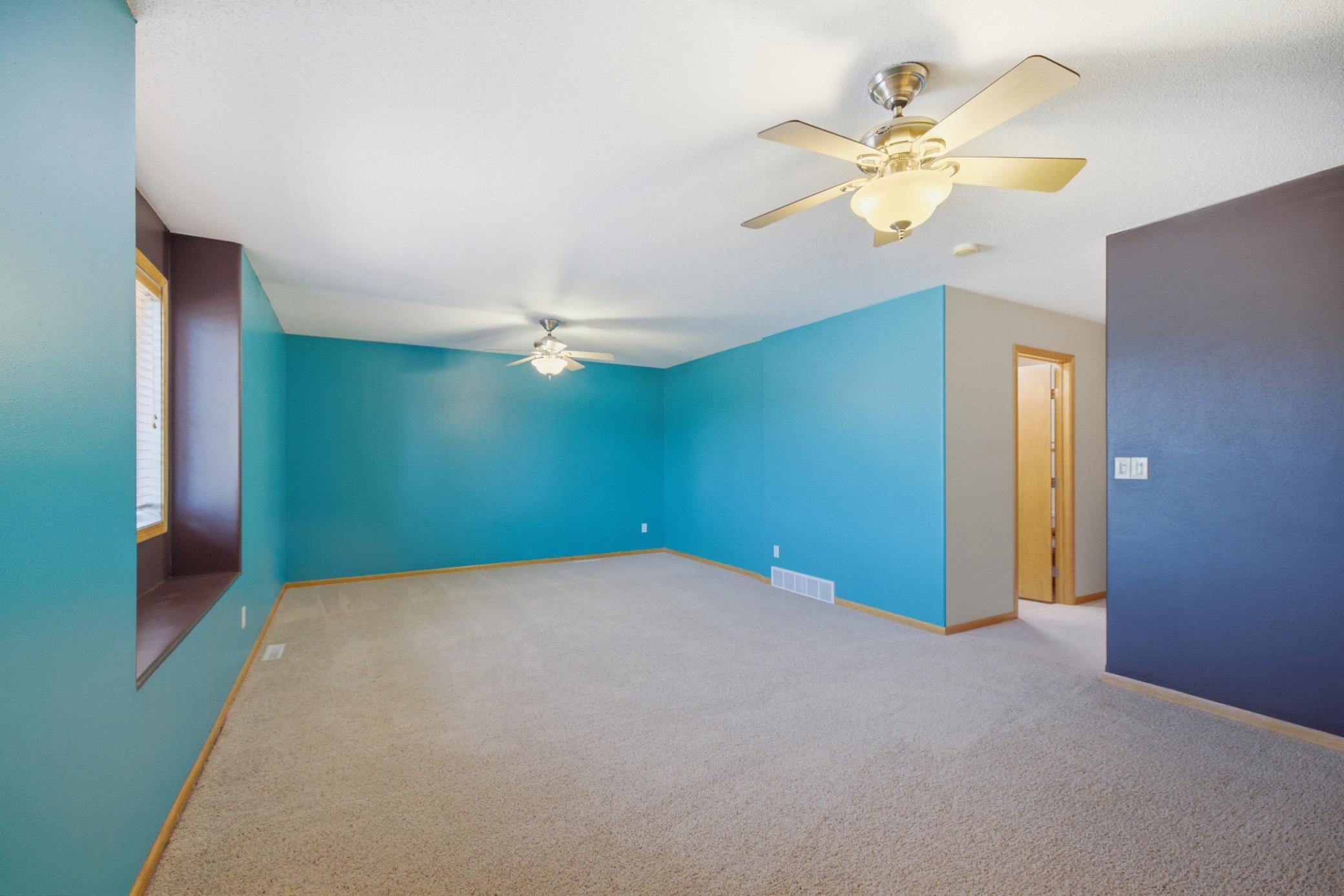 2003 single family home for sale at 507 19th Avenue W in West Fargo, ND — 3 bed, 3 bath (photo 25 of 68)
