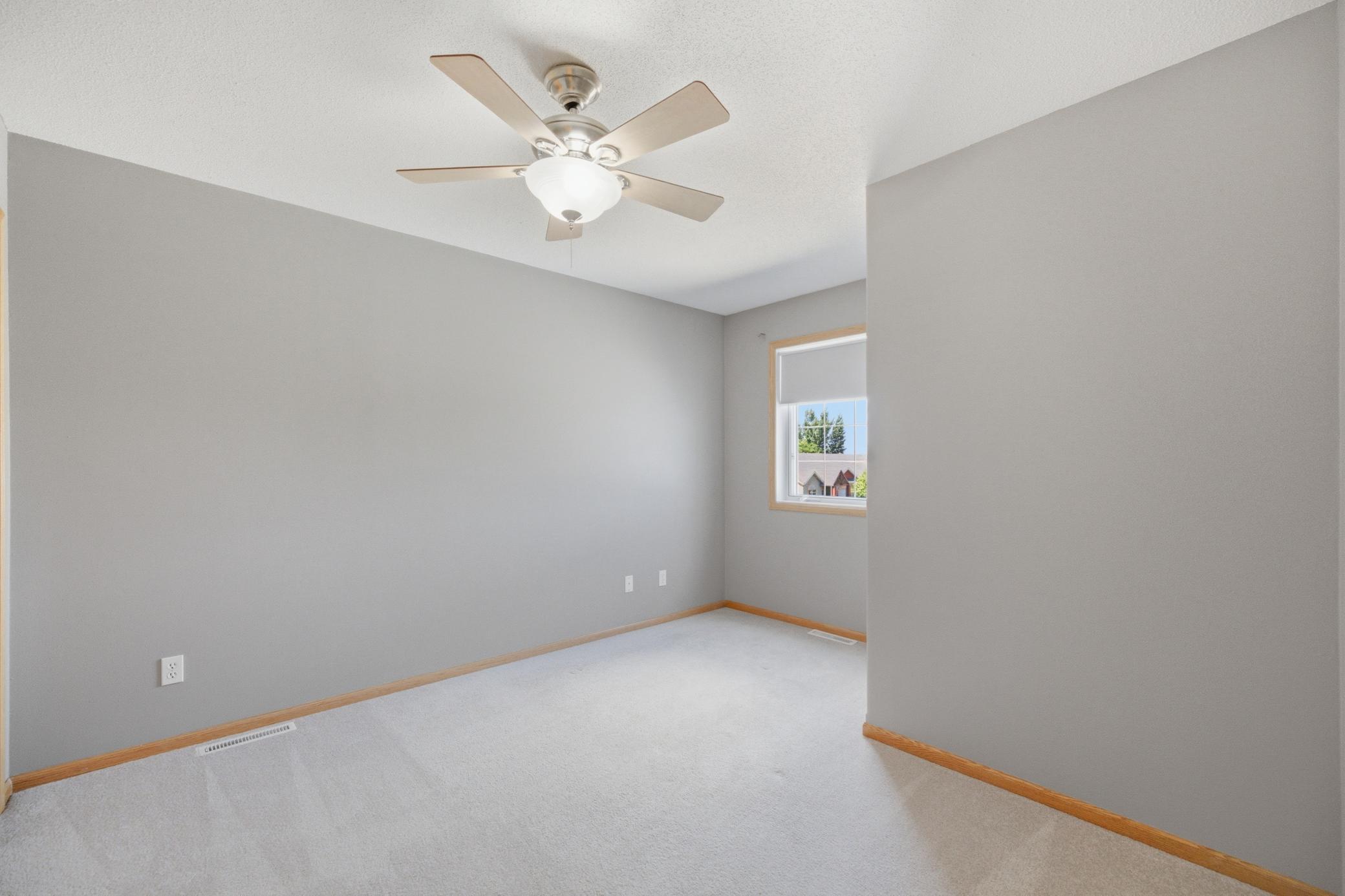 2003 single family home for sale at 507 19th Avenue W in West Fargo, ND — 3 bed, 3 bath (photo 27 of 68)