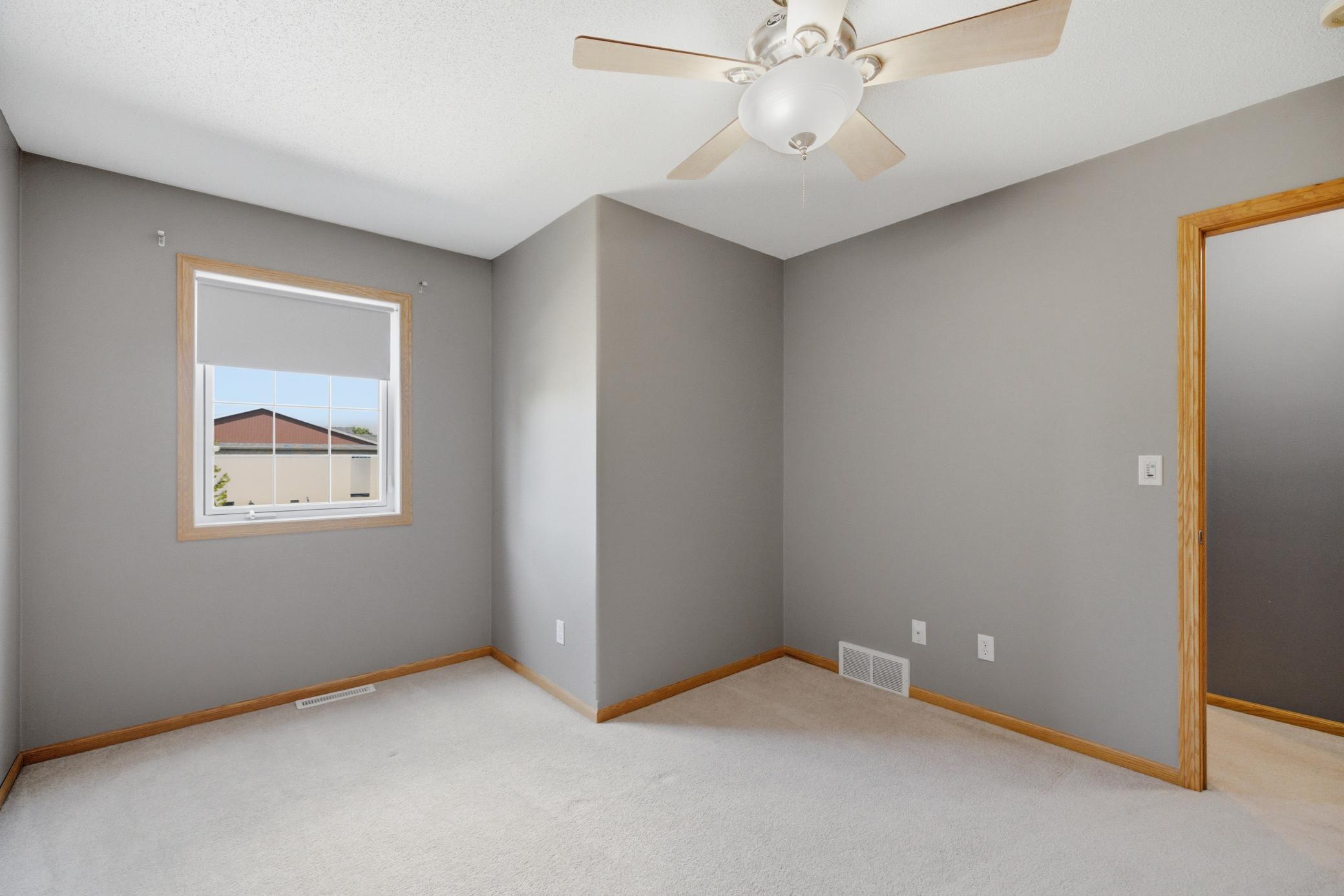 2003 single family home for sale at 507 19th Avenue W in West Fargo, ND — 3 bed, 3 bath (photo 28 of 68)