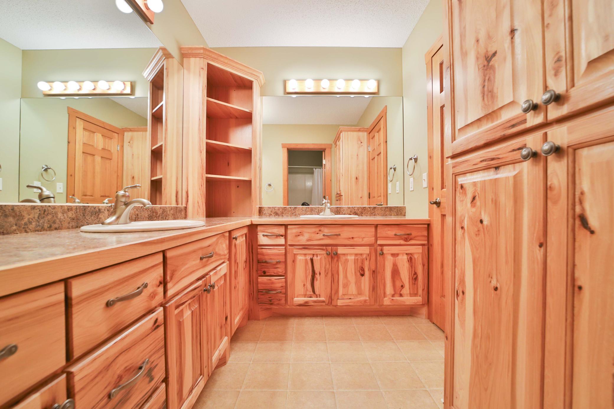 1998 single family home for sale at 11212 Leewood Lane in East Gull Lake, MN — 5 bed, 3 bath (photo 44 of 87)