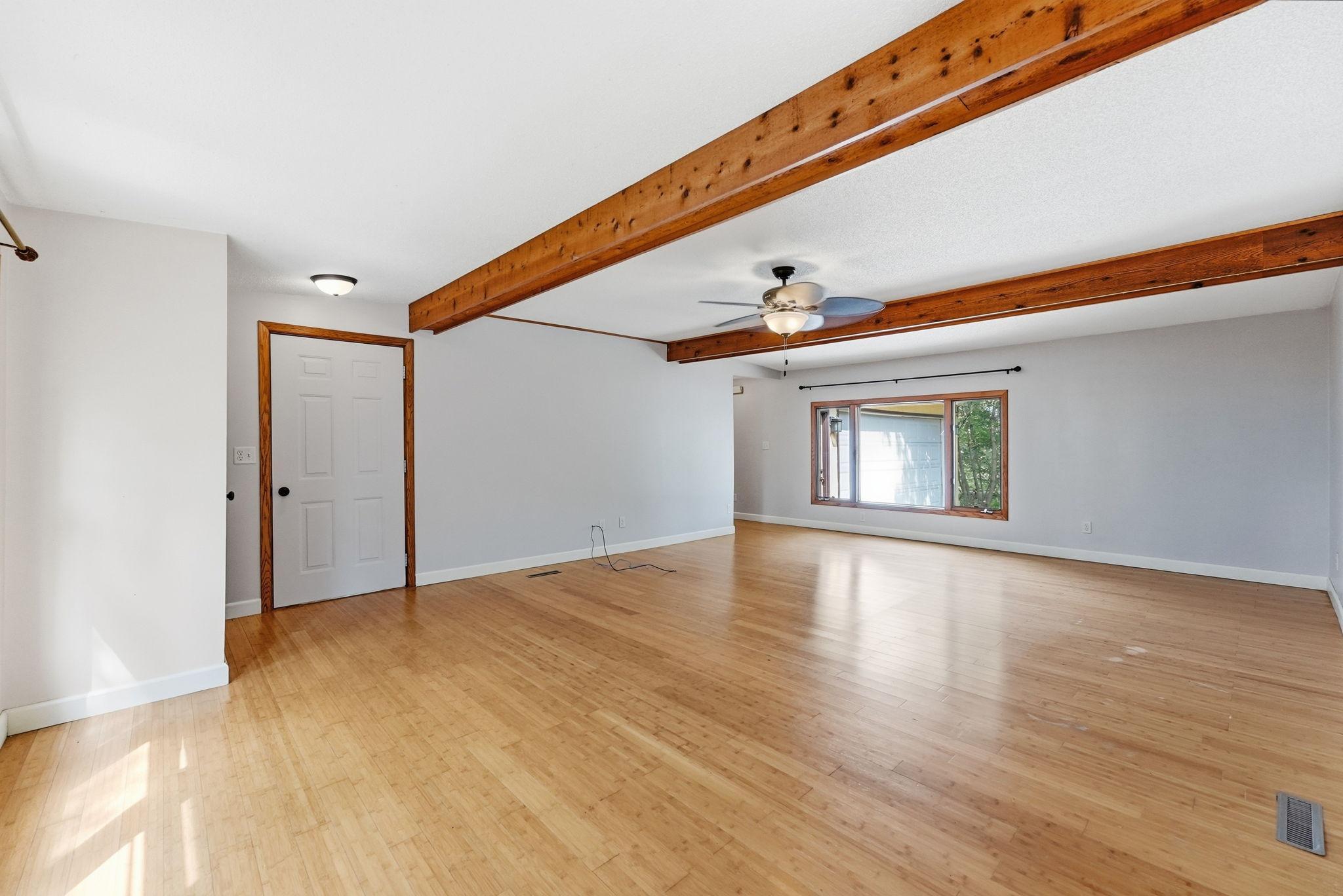 1900 single family home for sale at 5368 County Road 23 SE in Alexandria, MN — 4 bed, 3 bath (photo 15 of 54)