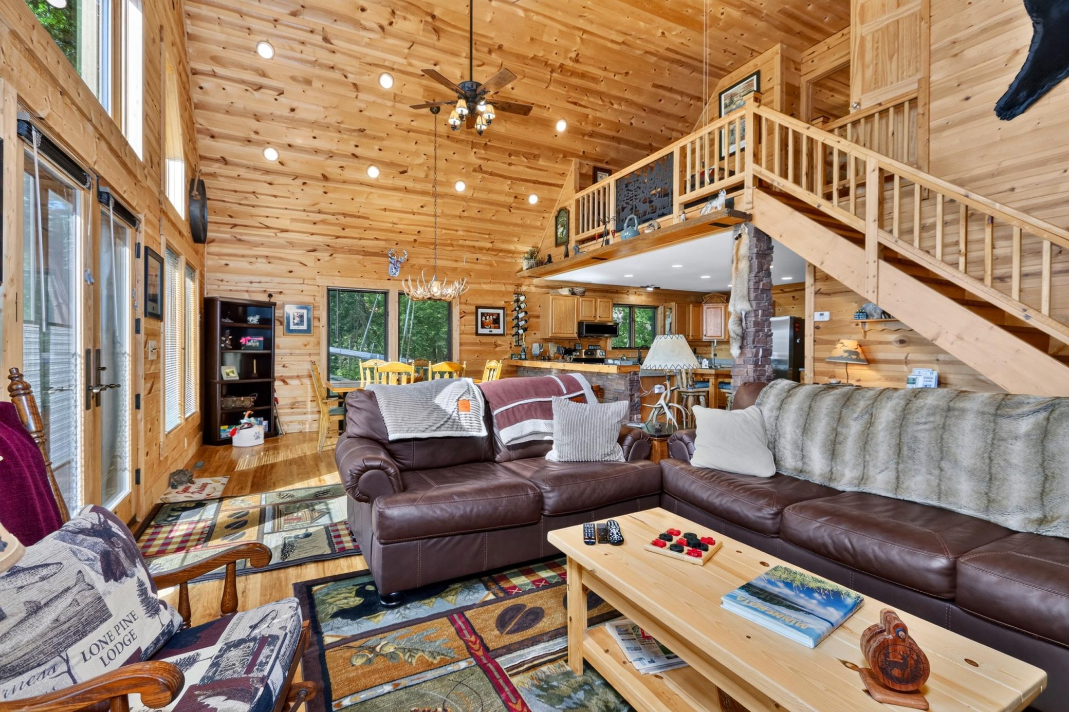 2009 single family home for sale at 55603 Eggar Road in Spring Lake, MN — 3 bed, 3 bath (photo 5 of 51)