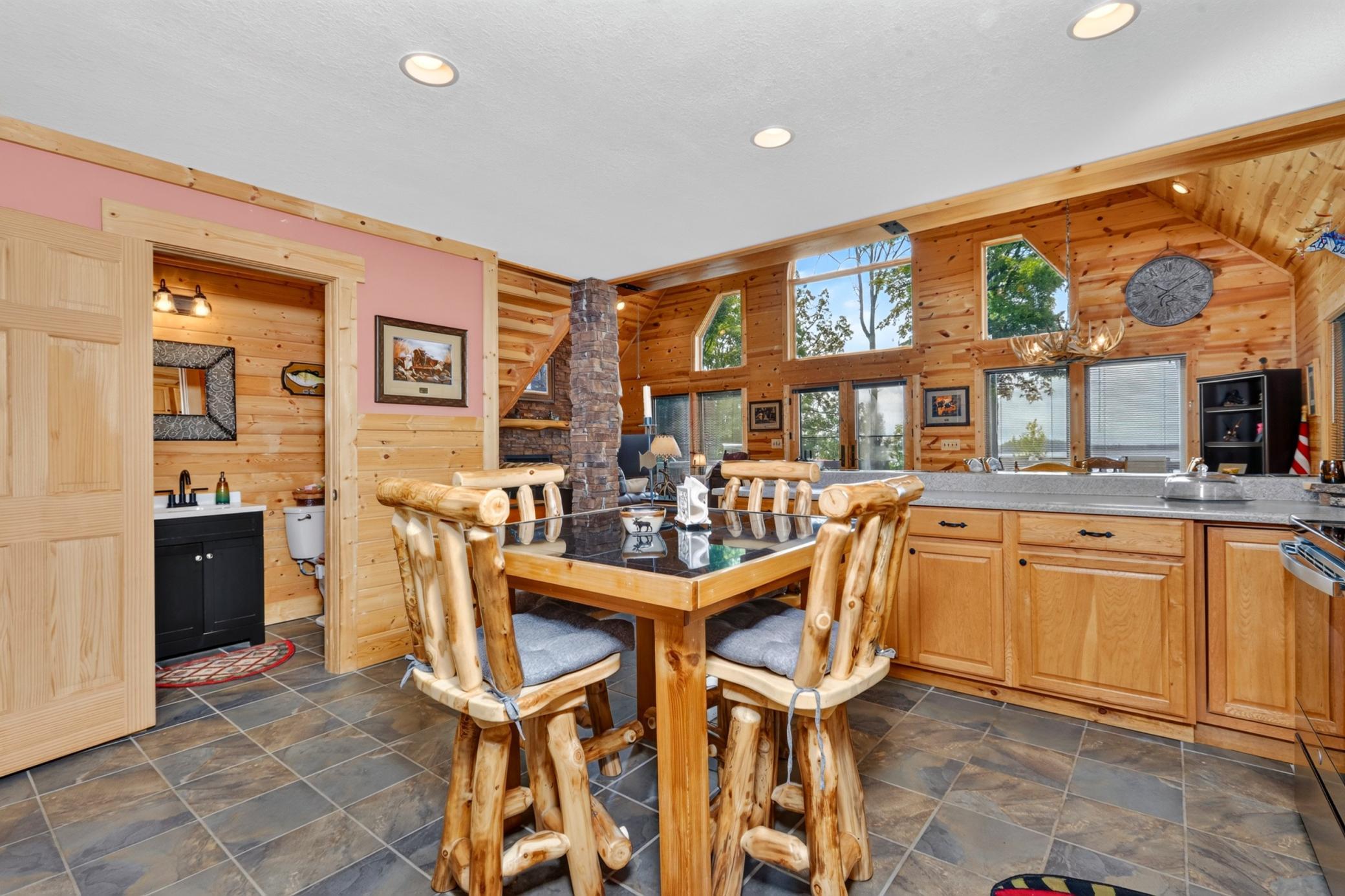 2009 single family home for sale at 55603 Eggar Road in Spring Lake, MN — 3 bed, 3 bath (photo 10 of 51)