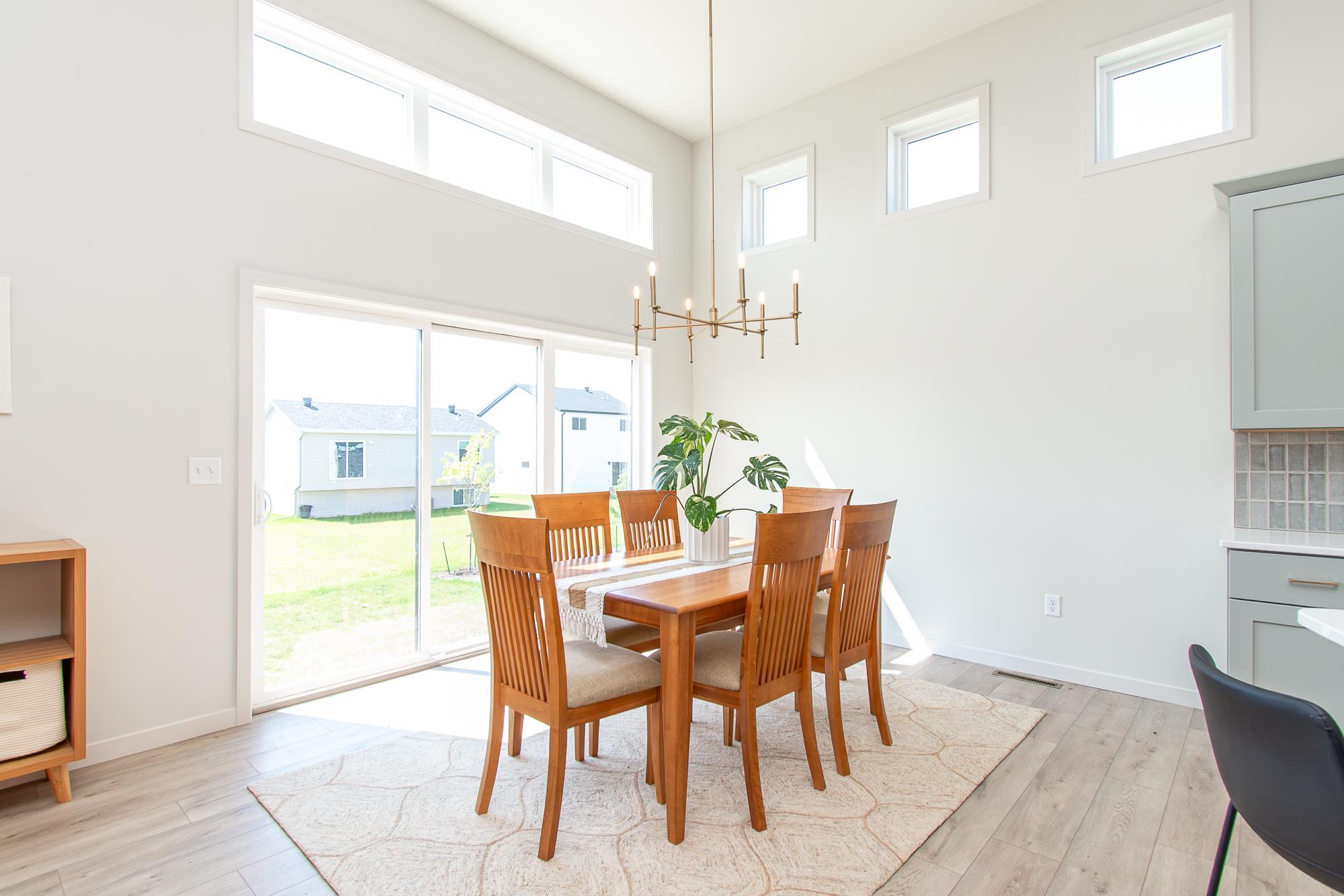 2021 single family home for sale at 6013 Kodiak Lane in Horace, ND — 4 bed, 3 bath (photo 20 of 57)