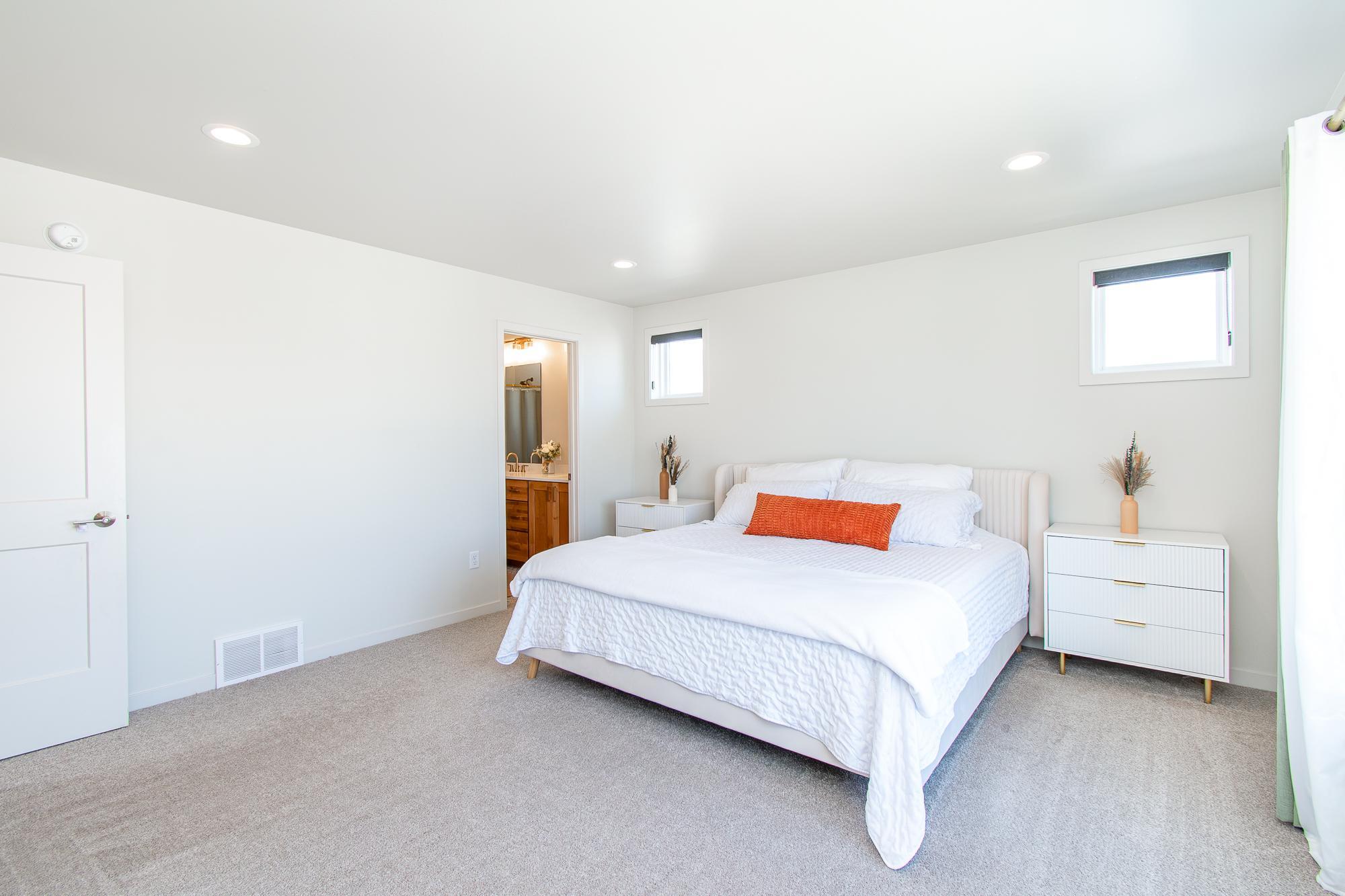 2021 single family home for sale at 6013 Kodiak Lane in Horace, ND — 4 bed, 3 bath (photo 27 of 57)