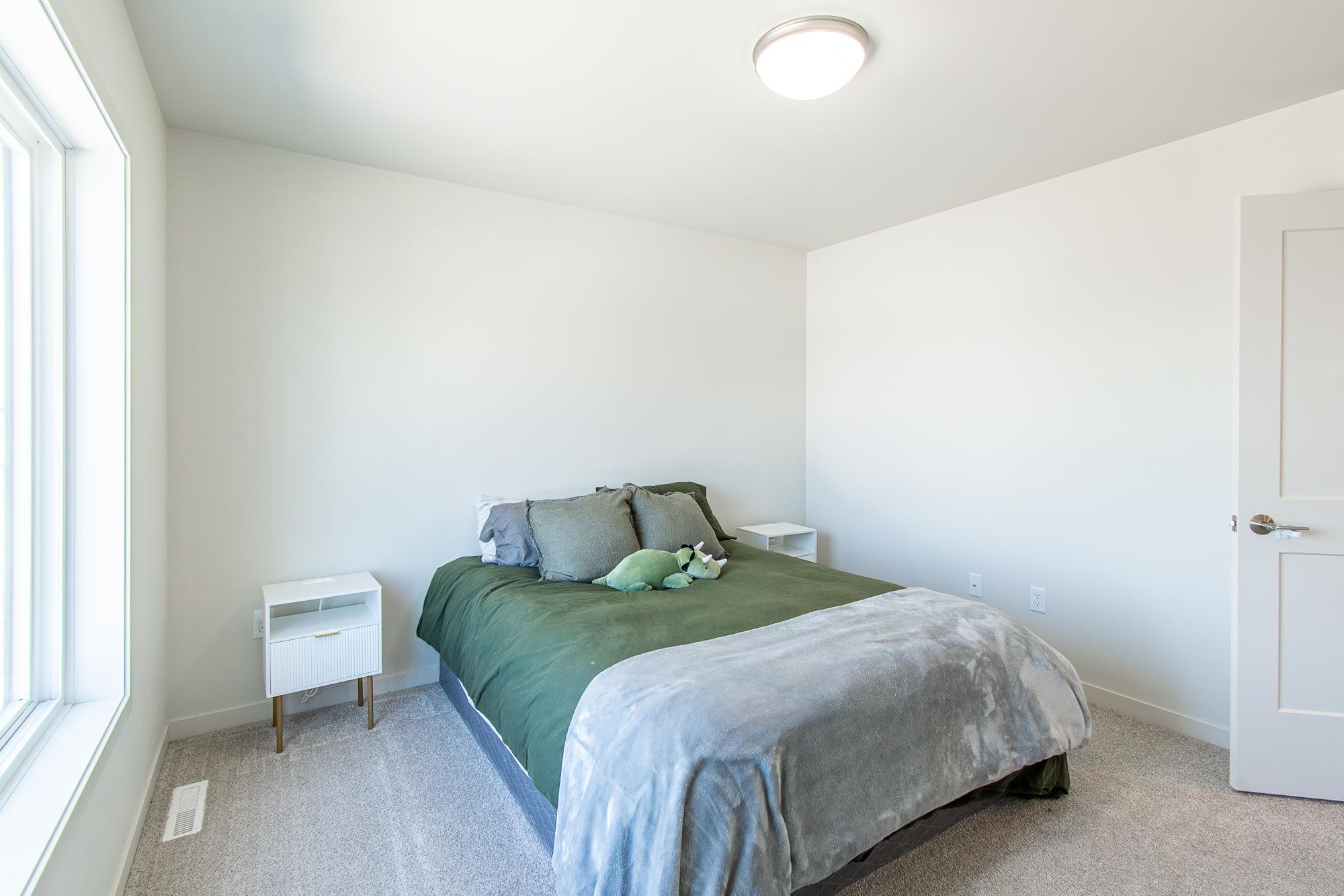 2021 single family home for sale at 6013 Kodiak Lane in Horace, ND — 4 bed, 3 bath (photo 36 of 57)
