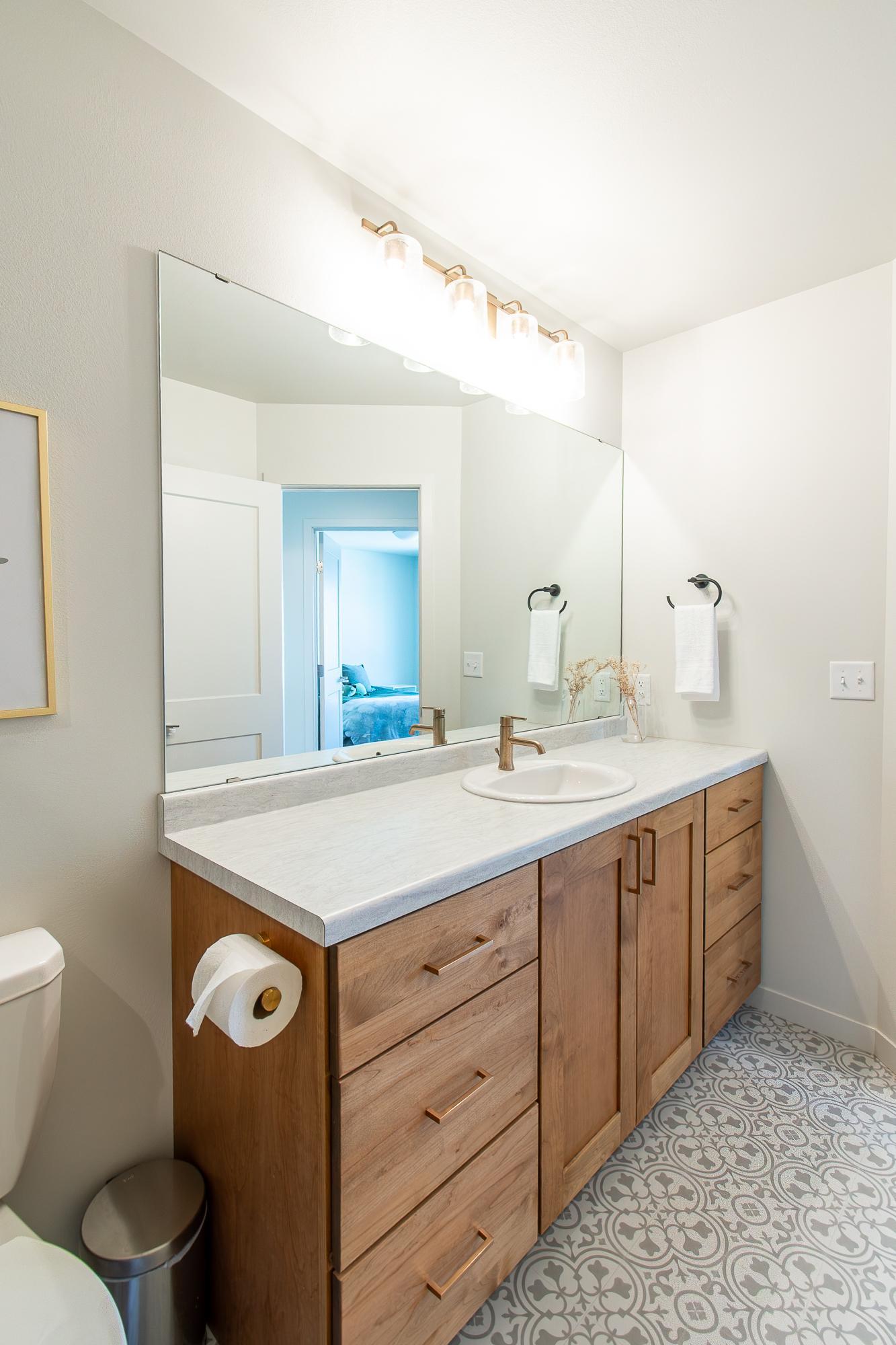 2021 single family home for sale at 6013 Kodiak Lane in Horace, ND — 4 bed, 3 bath (photo 38 of 57)