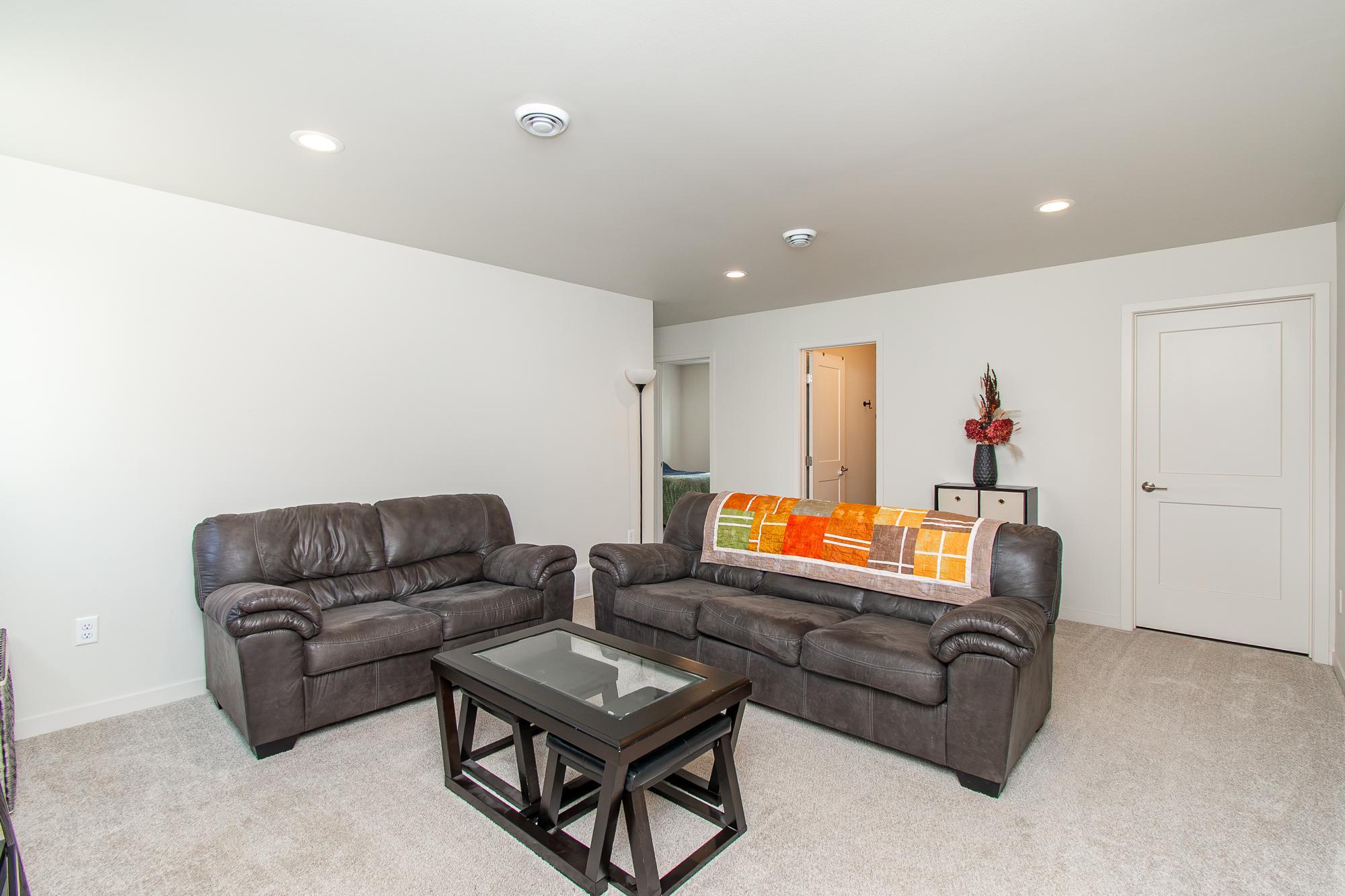 2021 single family home for sale at 6013 Kodiak Lane in Horace, ND — 4 bed, 3 bath (photo 43 of 57)