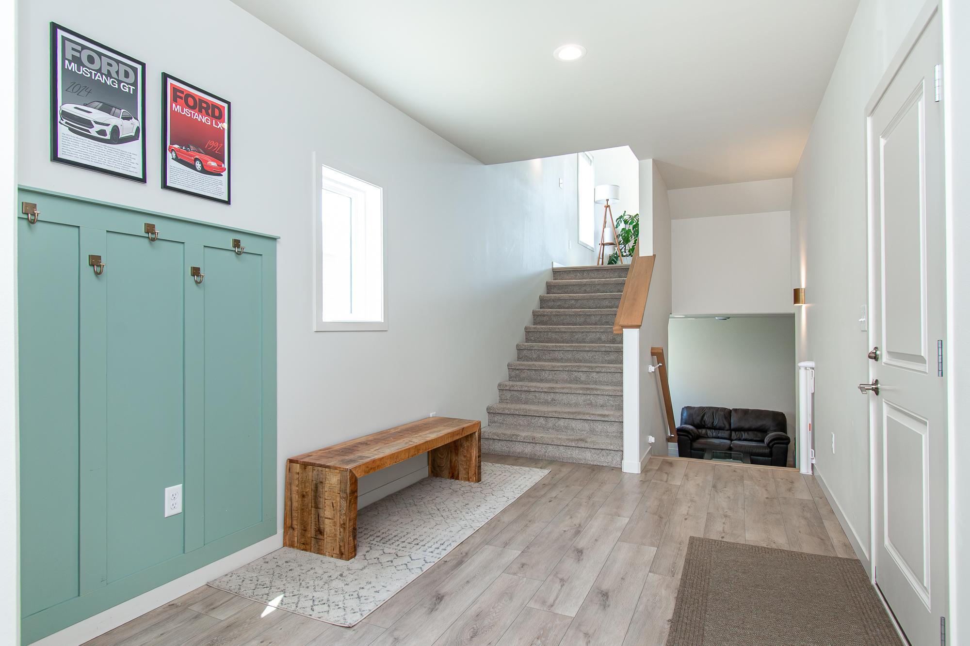 2021 single family home for sale at 6013 Kodiak Lane in Horace, ND — 4 bed, 3 bath (photo 6 of 57)