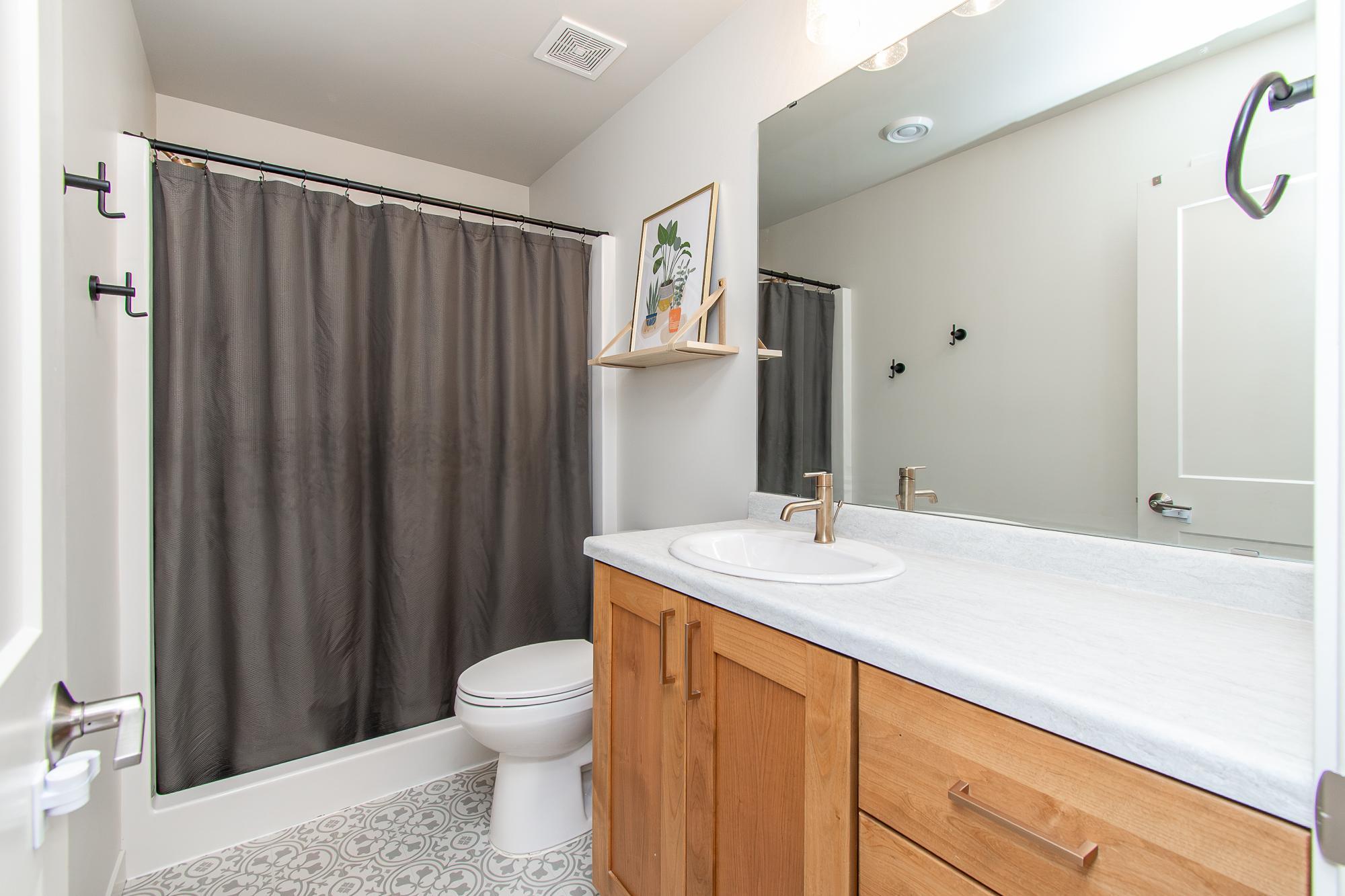 2021 single family home for sale at 6013 Kodiak Lane in Horace, ND — 4 bed, 3 bath (photo 51 of 57)