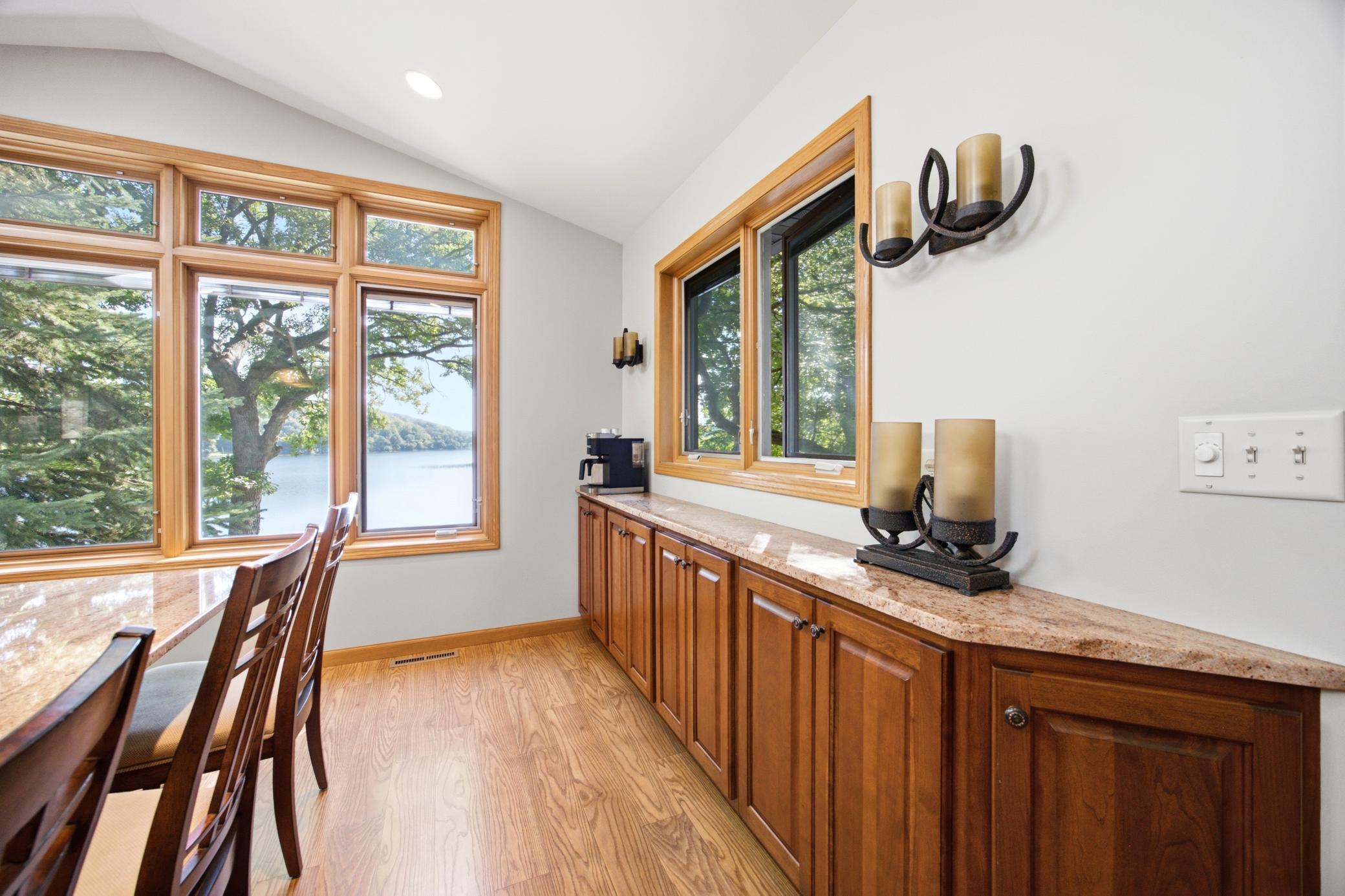 1991 single family home for sale at 39282 Moonlight Bay Trail in Pelican Rapids, MN — 4 bed, 6 bath (photo 15 of 96)