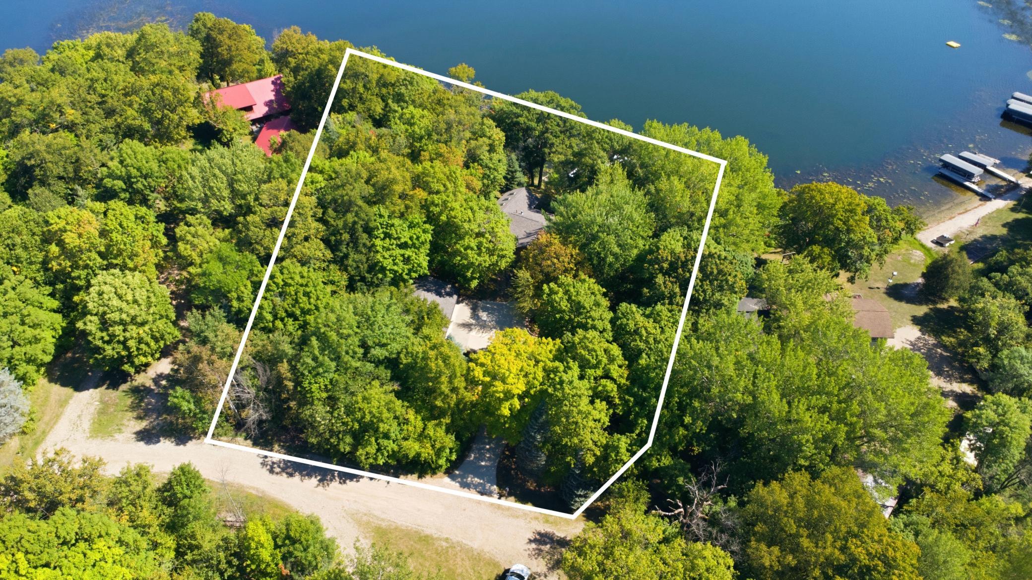 1991 single family home for sale at 39282 Moonlight Bay Trail in Pelican Rapids, MN — 4 bed, 6 bath (photo 3 of 96)