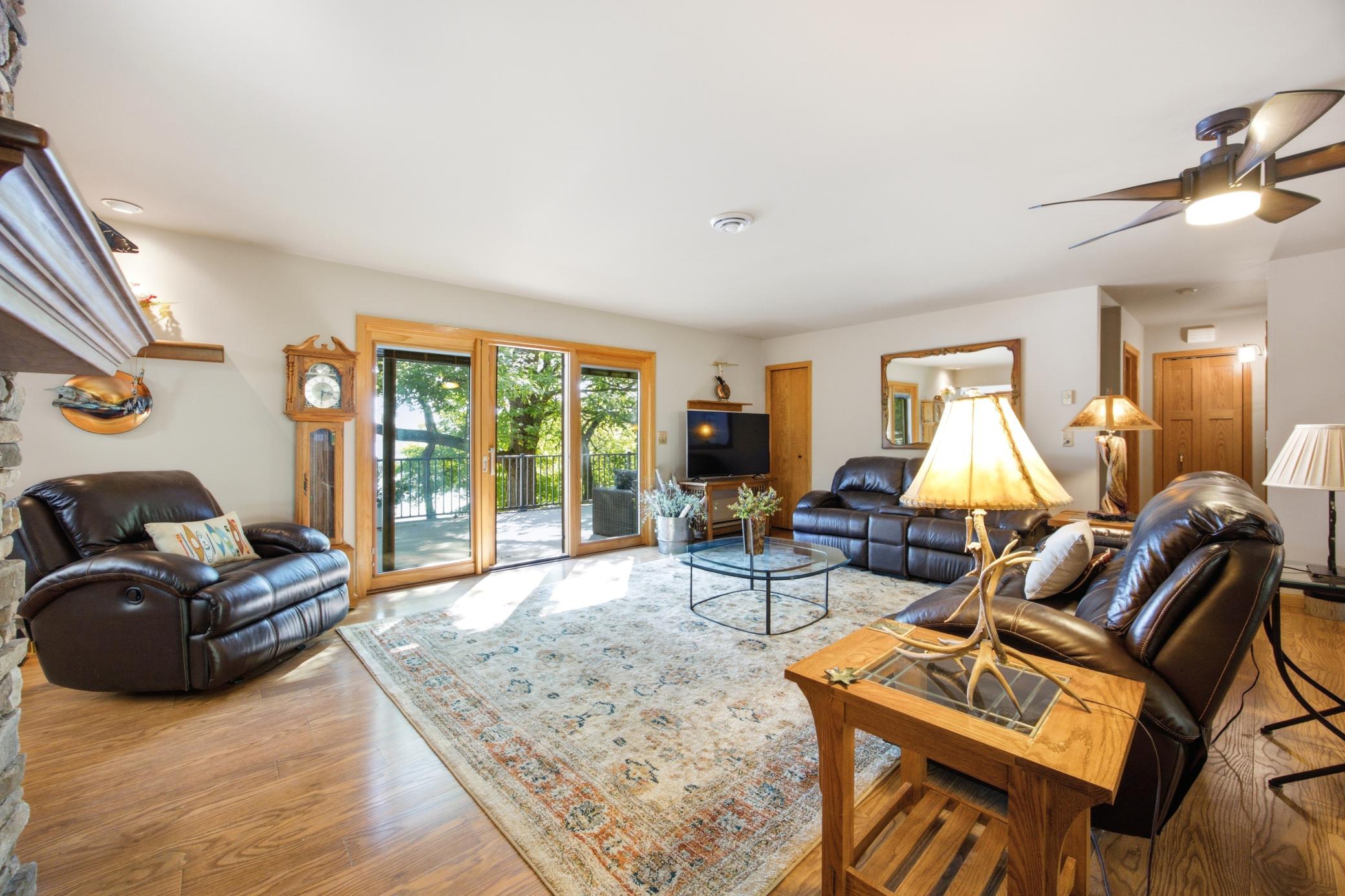 1991 single family home for sale at 39282 Moonlight Bay Trail in Pelican Rapids, MN — 4 bed, 6 bath (photo 21 of 96)