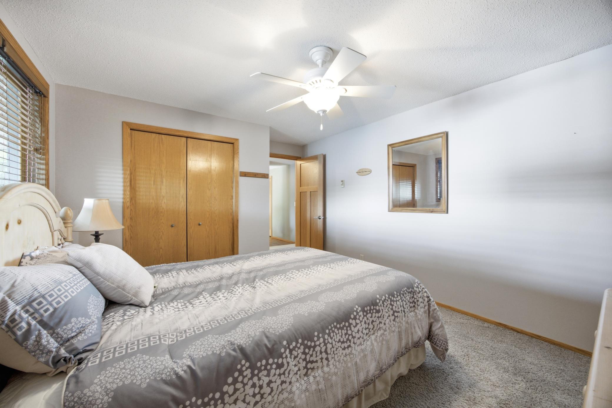 1991 single family home for sale at 39282 Moonlight Bay Trail in Pelican Rapids, MN — 4 bed, 6 bath (photo 38 of 96)
