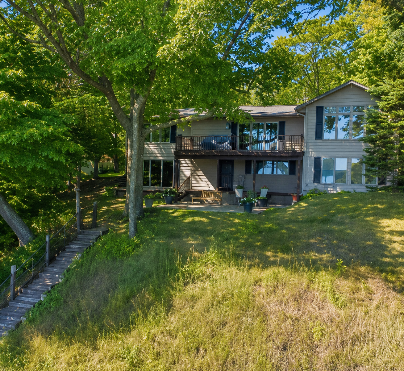 1991 single family home for sale at 39282 Moonlight Bay Trail in Pelican Rapids, MN — 4 bed, 6 bath (photo 5 of 96)