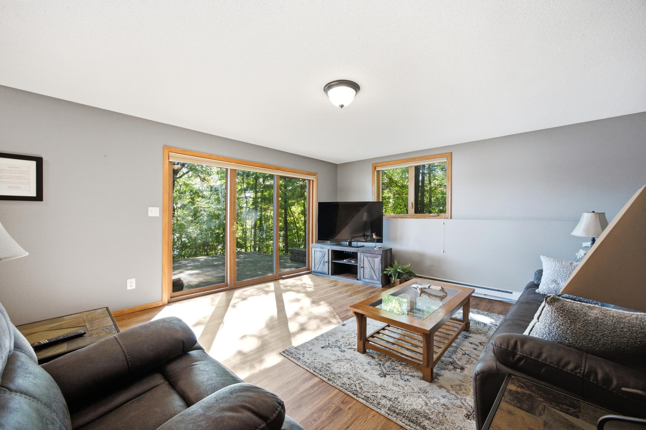 1991 single family home for sale at 39282 Moonlight Bay Trail in Pelican Rapids, MN — 4 bed, 6 bath (photo 45 of 96)