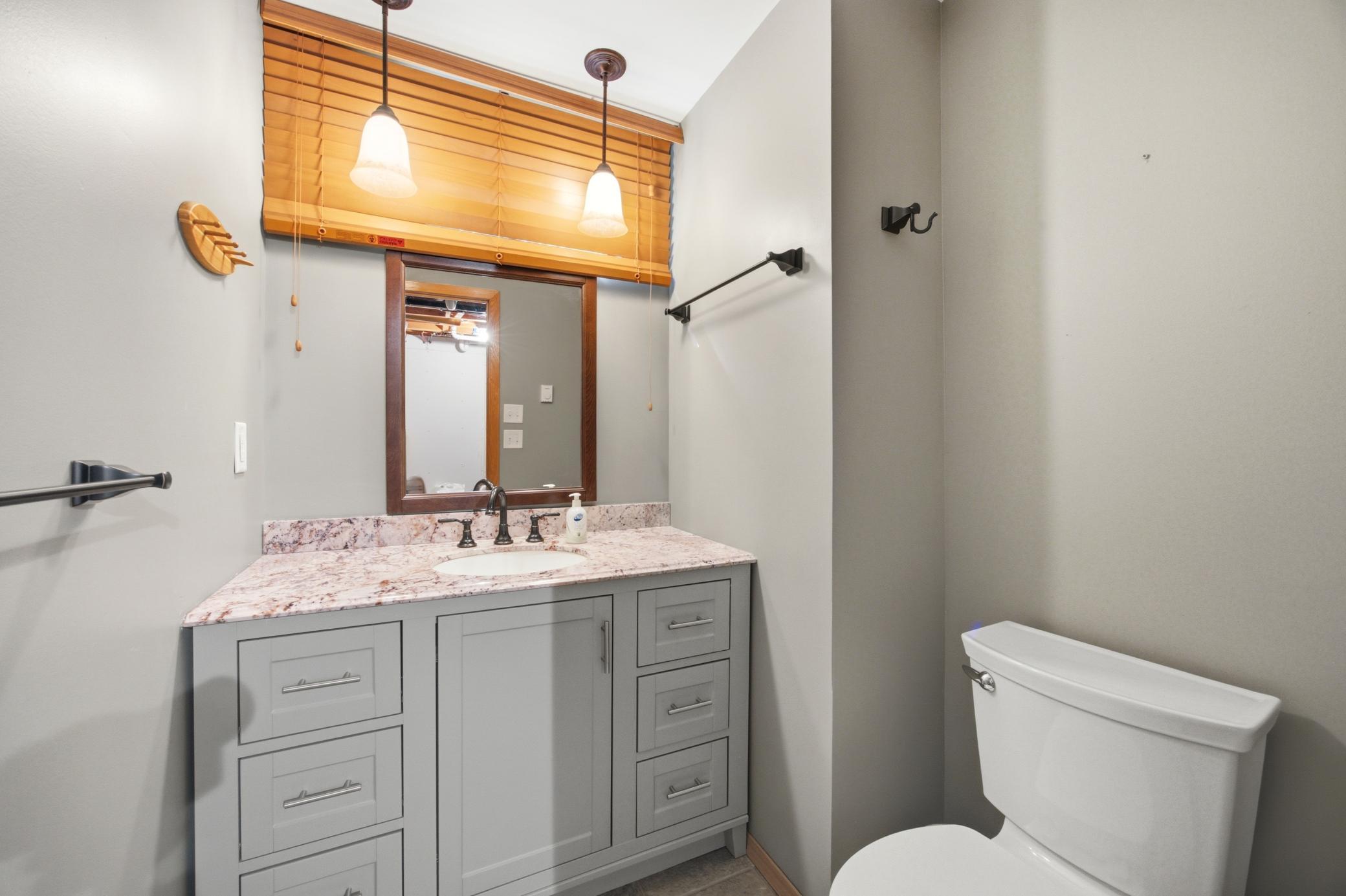 1991 single family home for sale at 39282 Moonlight Bay Trail in Pelican Rapids, MN — 4 bed, 6 bath (photo 46 of 96)