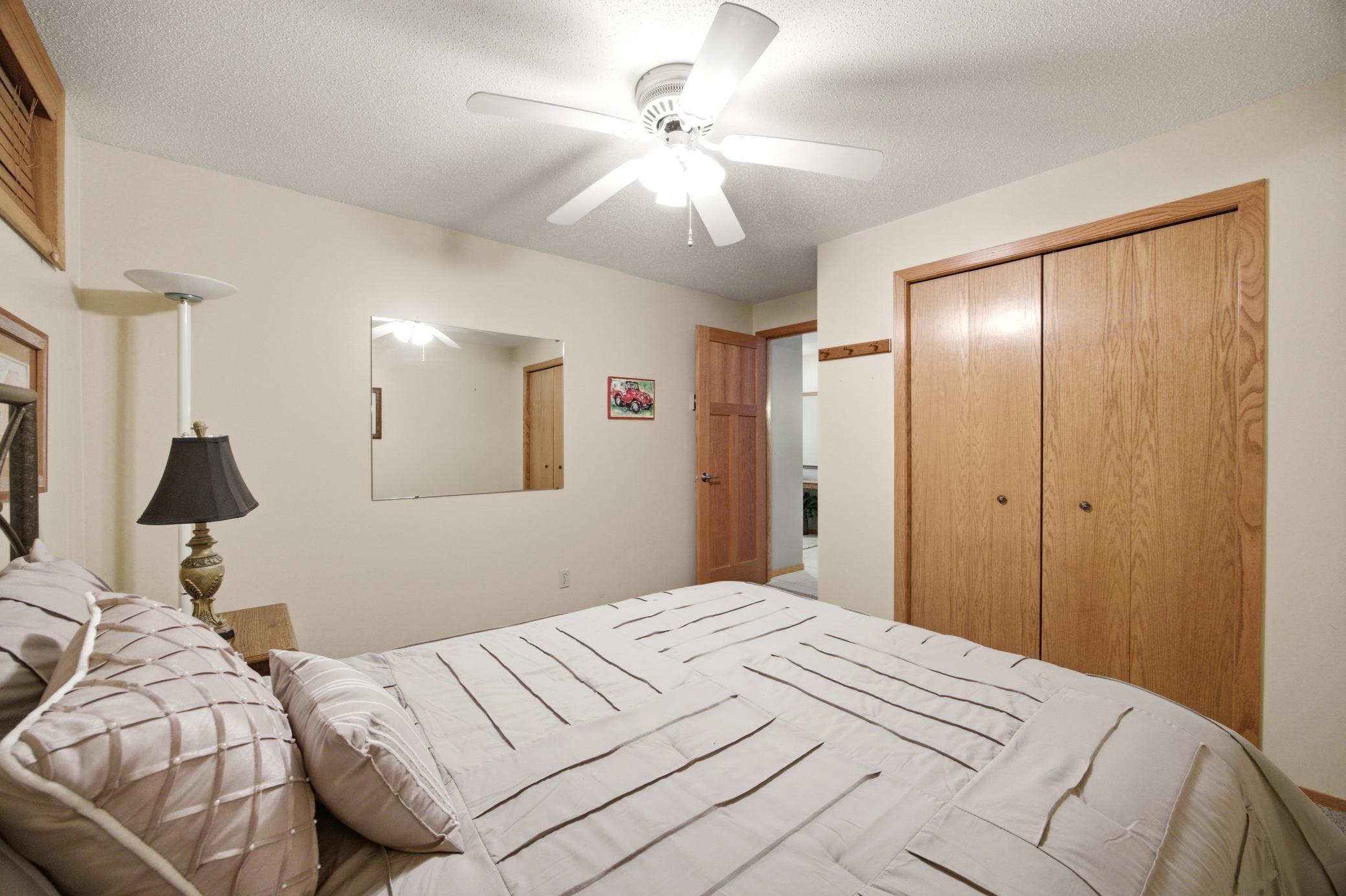 1991 single family home for sale at 39282 Moonlight Bay Trail in Pelican Rapids, MN — 4 bed, 6 bath (photo 48 of 96)