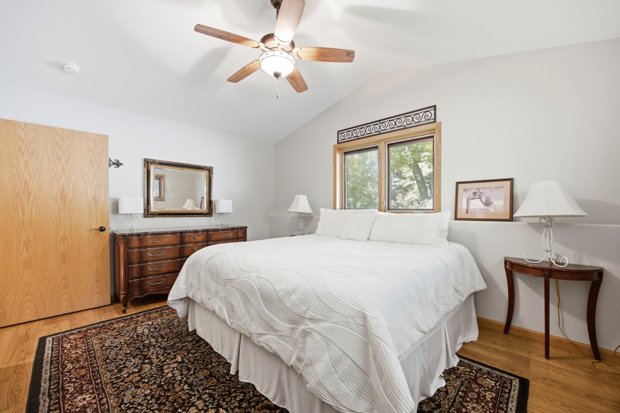 1991 single family home for sale at 39282 Moonlight Bay Trail in Pelican Rapids, MN — 4 bed, 6 bath (photo 54 of 96)