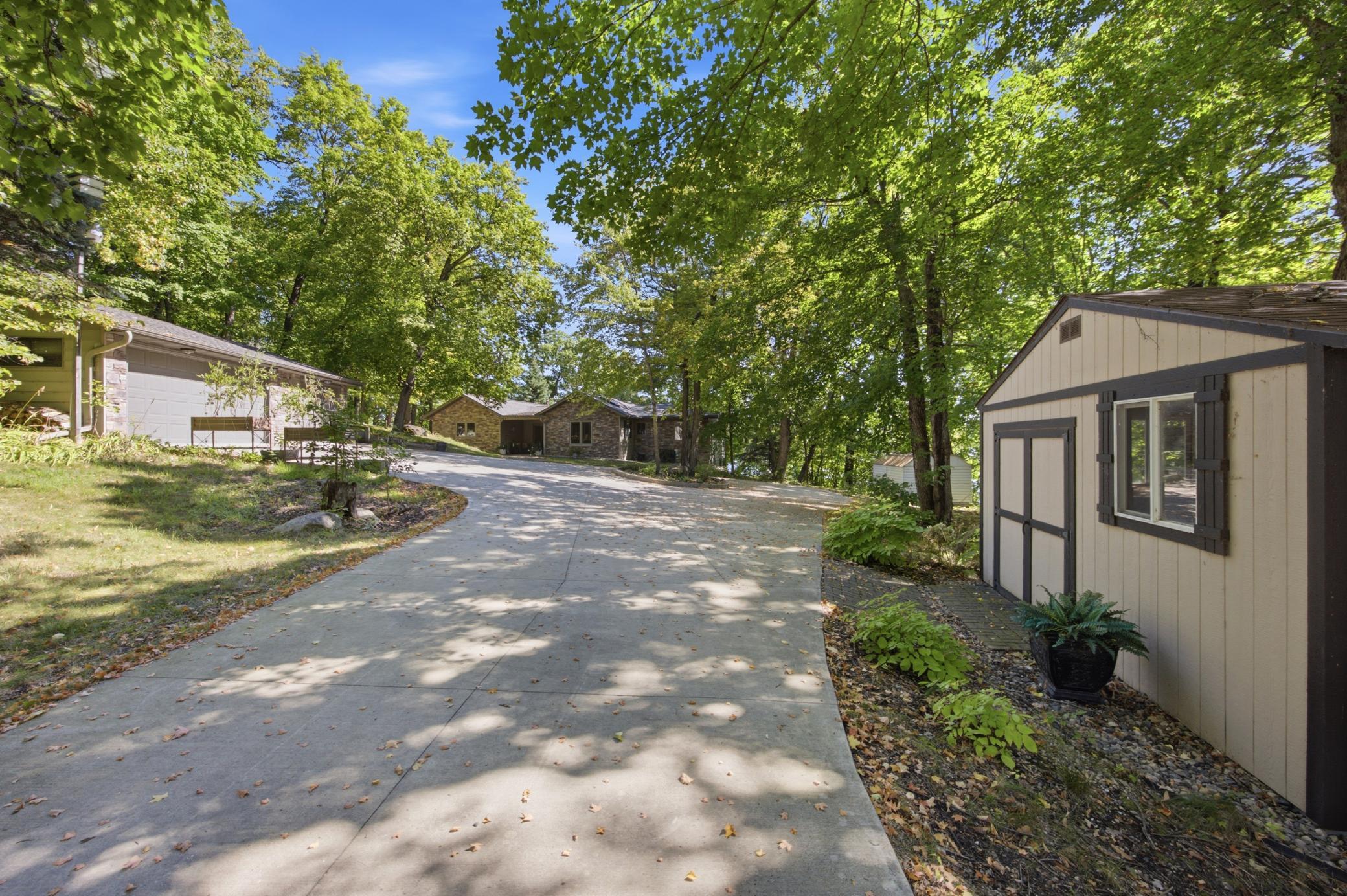 1991 single family home for sale at 39282 Moonlight Bay Trail in Pelican Rapids, MN — 4 bed, 6 bath (photo 66 of 96)