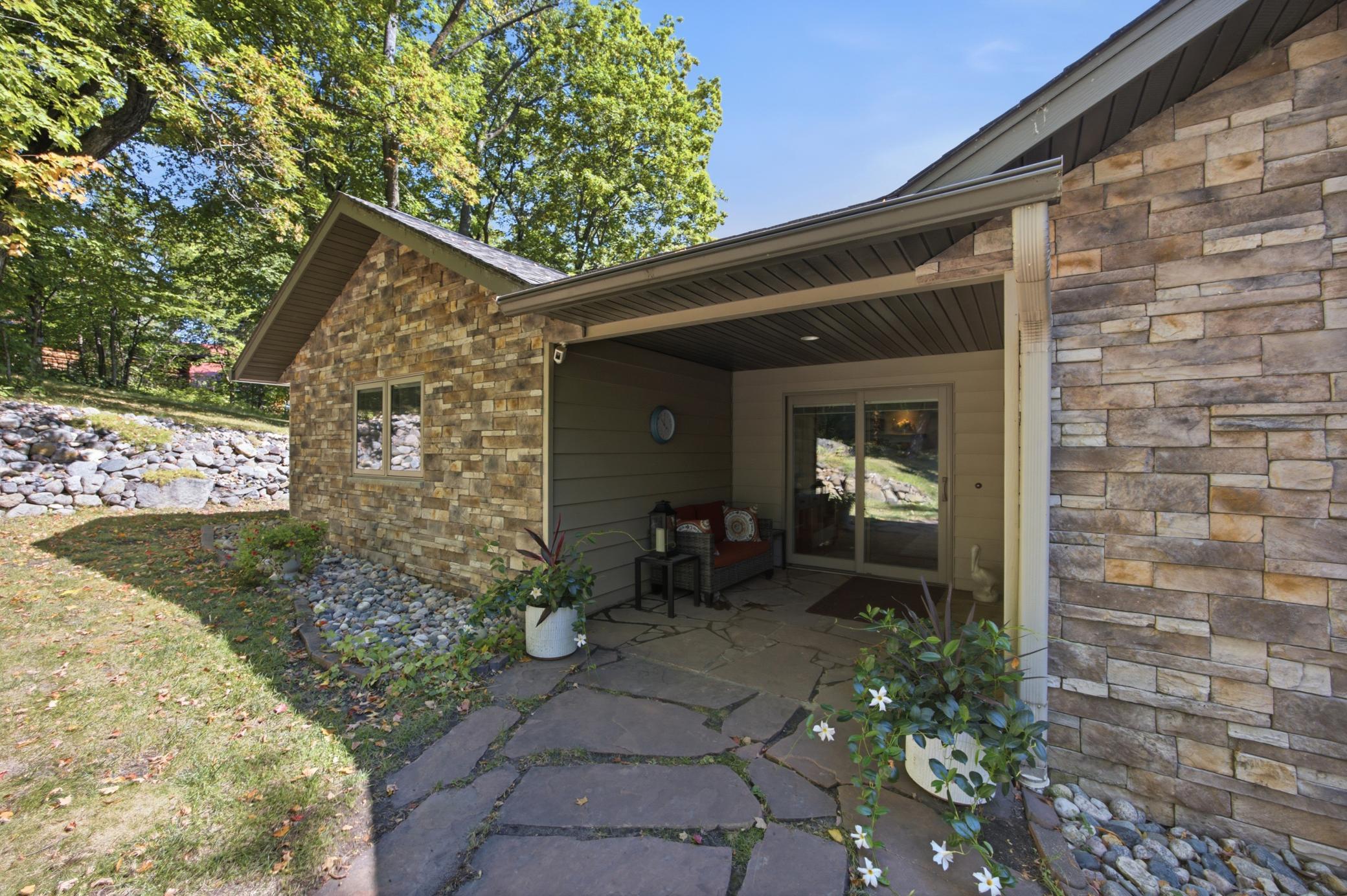 1991 single family home for sale at 39282 Moonlight Bay Trail in Pelican Rapids, MN — 4 bed, 6 bath (photo 76 of 96)