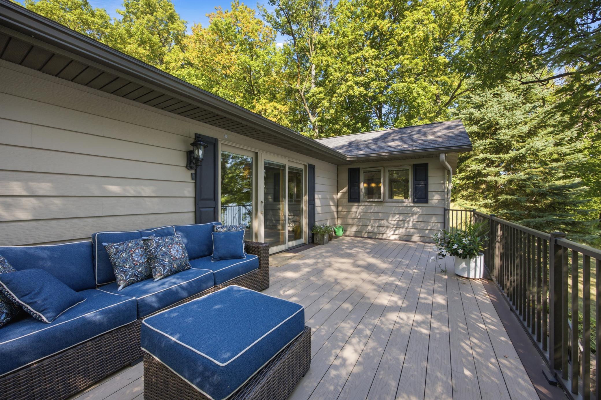 1991 single family home for sale at 39282 Moonlight Bay Trail in Pelican Rapids, MN — 4 bed, 6 bath (photo 9 of 96)